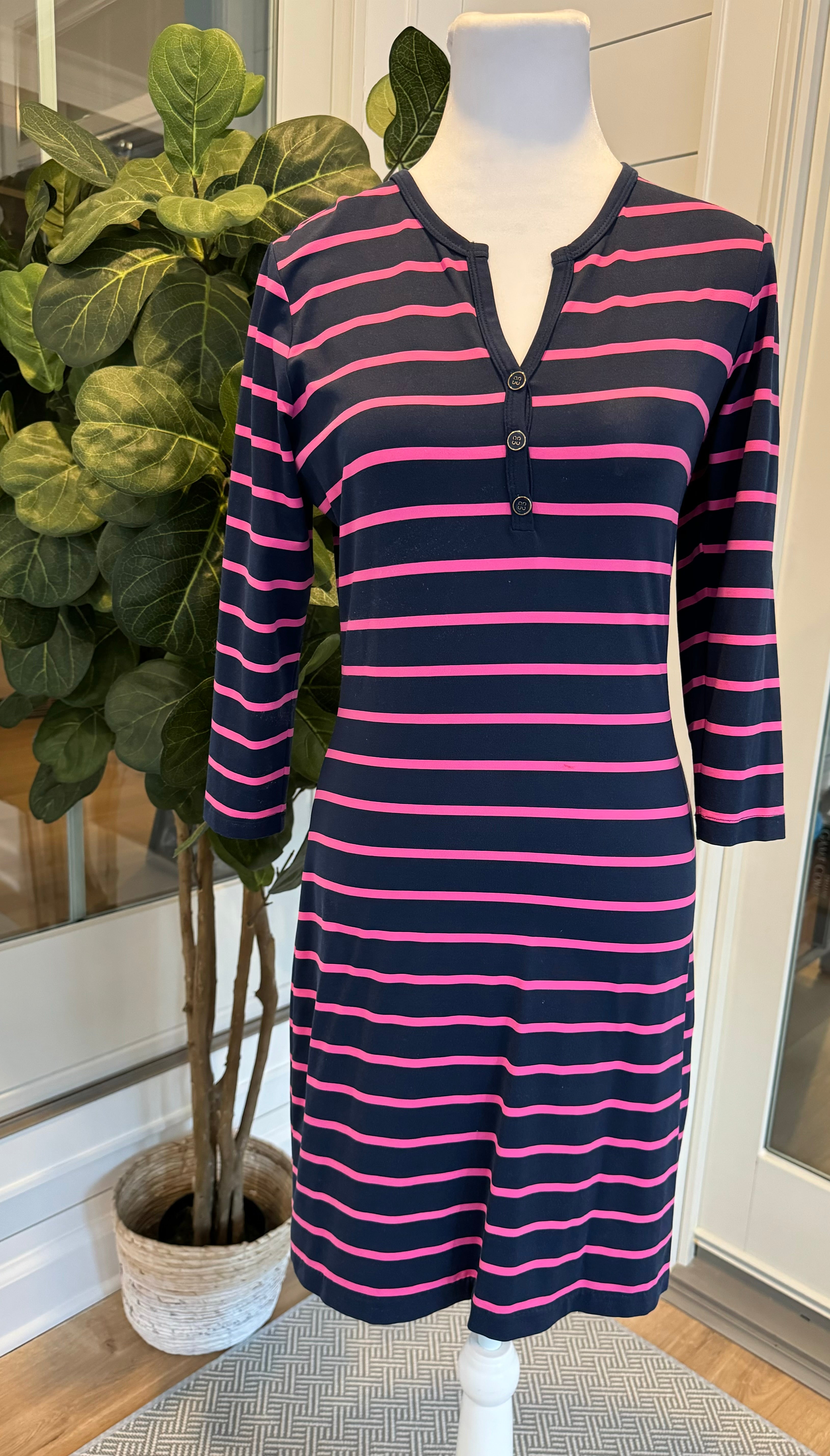 J. McLaughlin Dress, Navy/Pink Stripe Womens Size XS J. McLaughlin Dress, Navy/Pink Stripe Womens Size XS