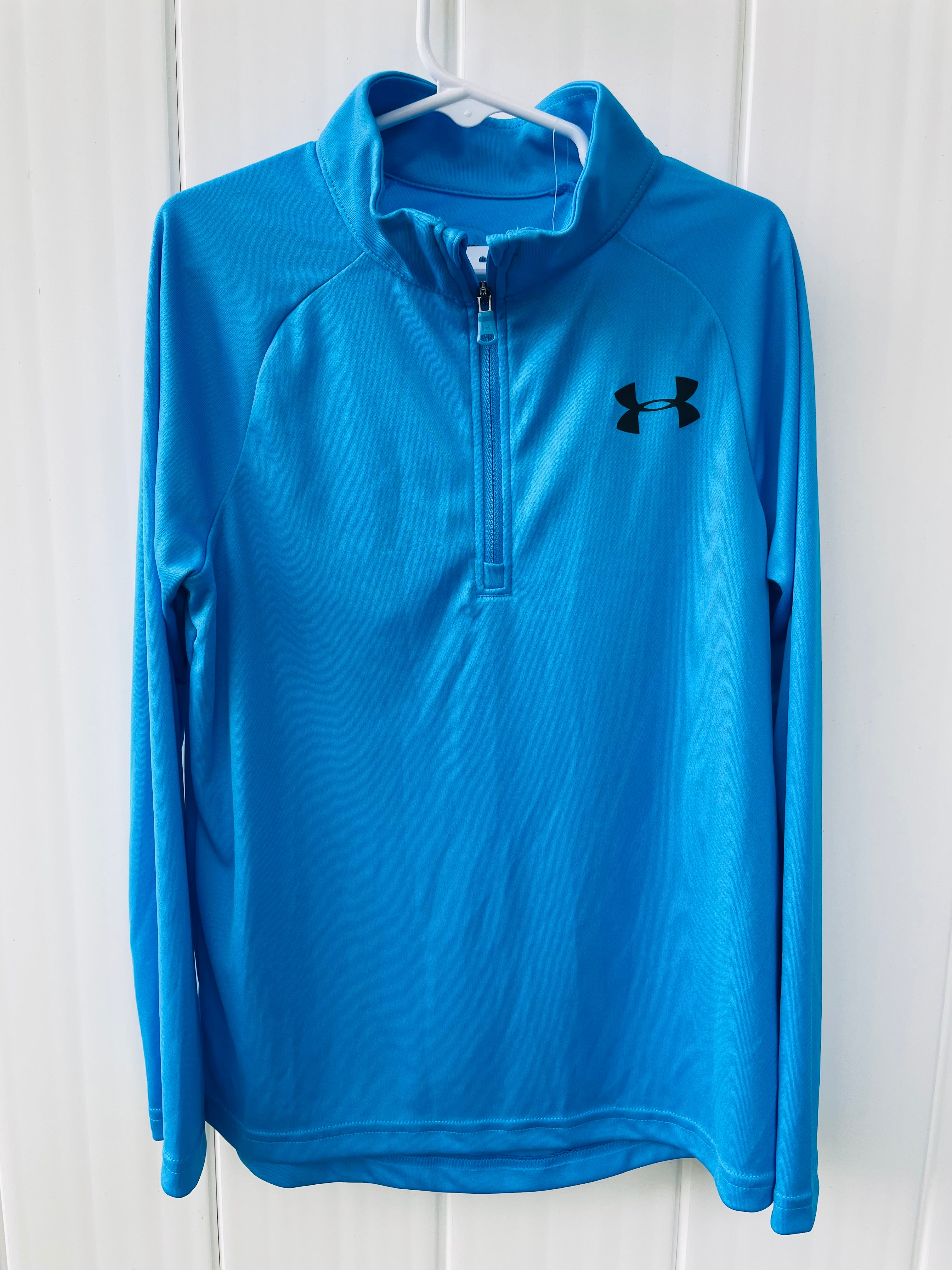 Under Armour NWT 1/4 Zip Pullover, Blue Boys Size S