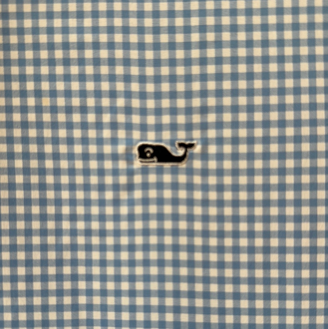 Vineyard Vines Short Sleeve Performance Button Down, Blue Plaid Boys Size XL in excellent condition — Recycled Lines, Fairfield CT | Premium Sustainable Consignment