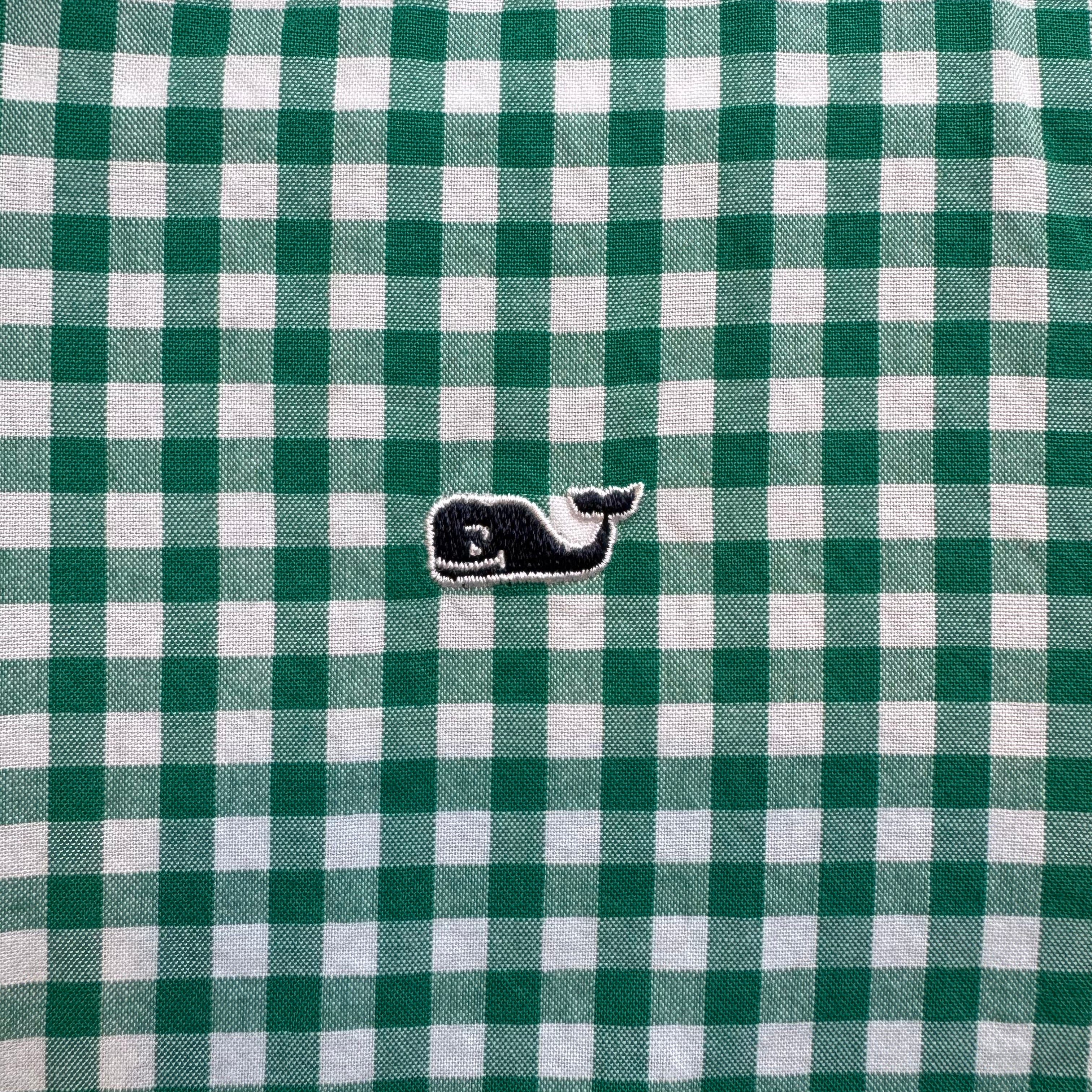 Vineyard Vines Button Down, Green/White Check Boys Size 7 in excellent condition — Recycled Lines, Fairfield CT | Premium Sustainable Consignment