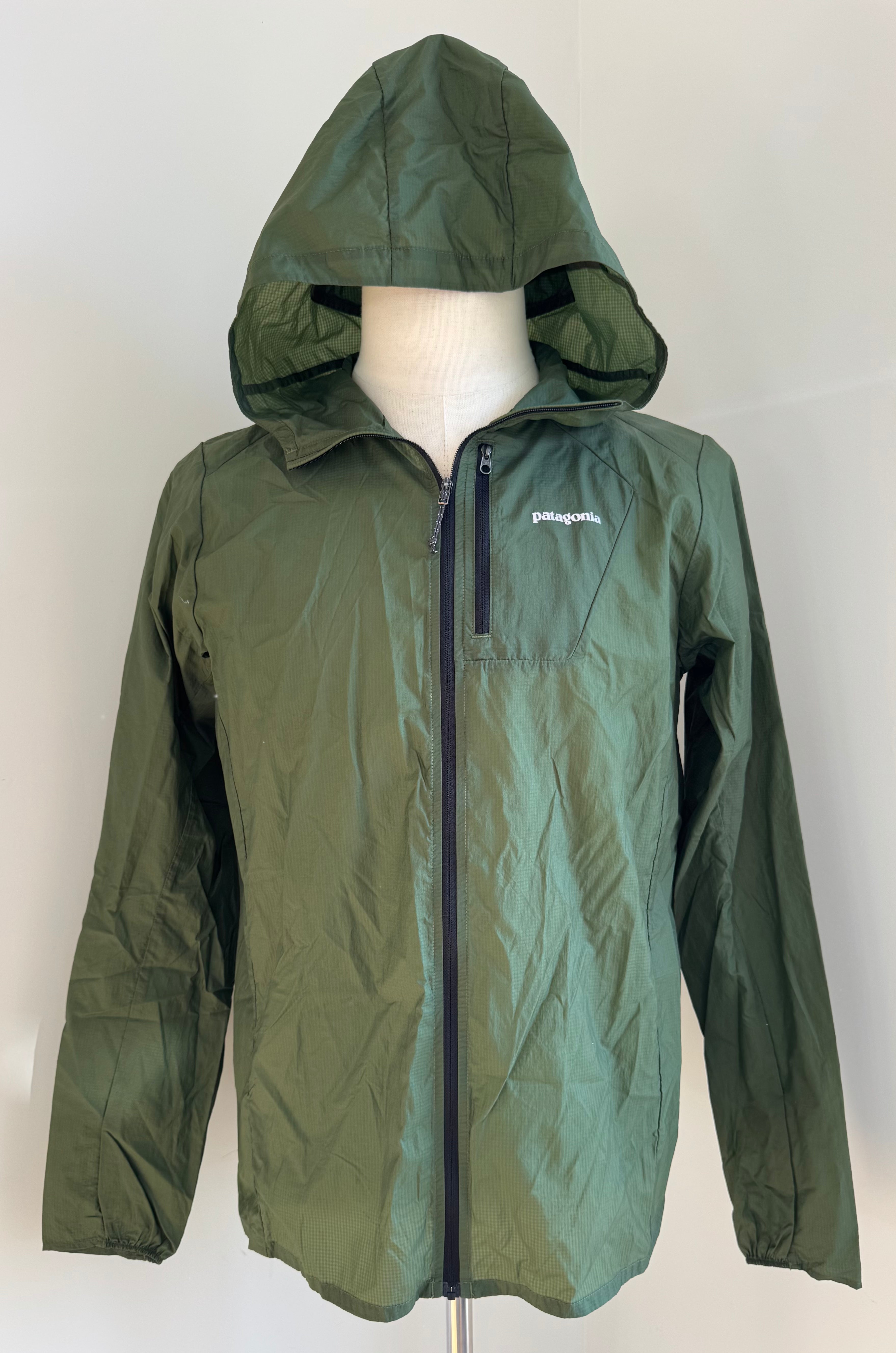 Patagonia Rain Coat, Green Mens M