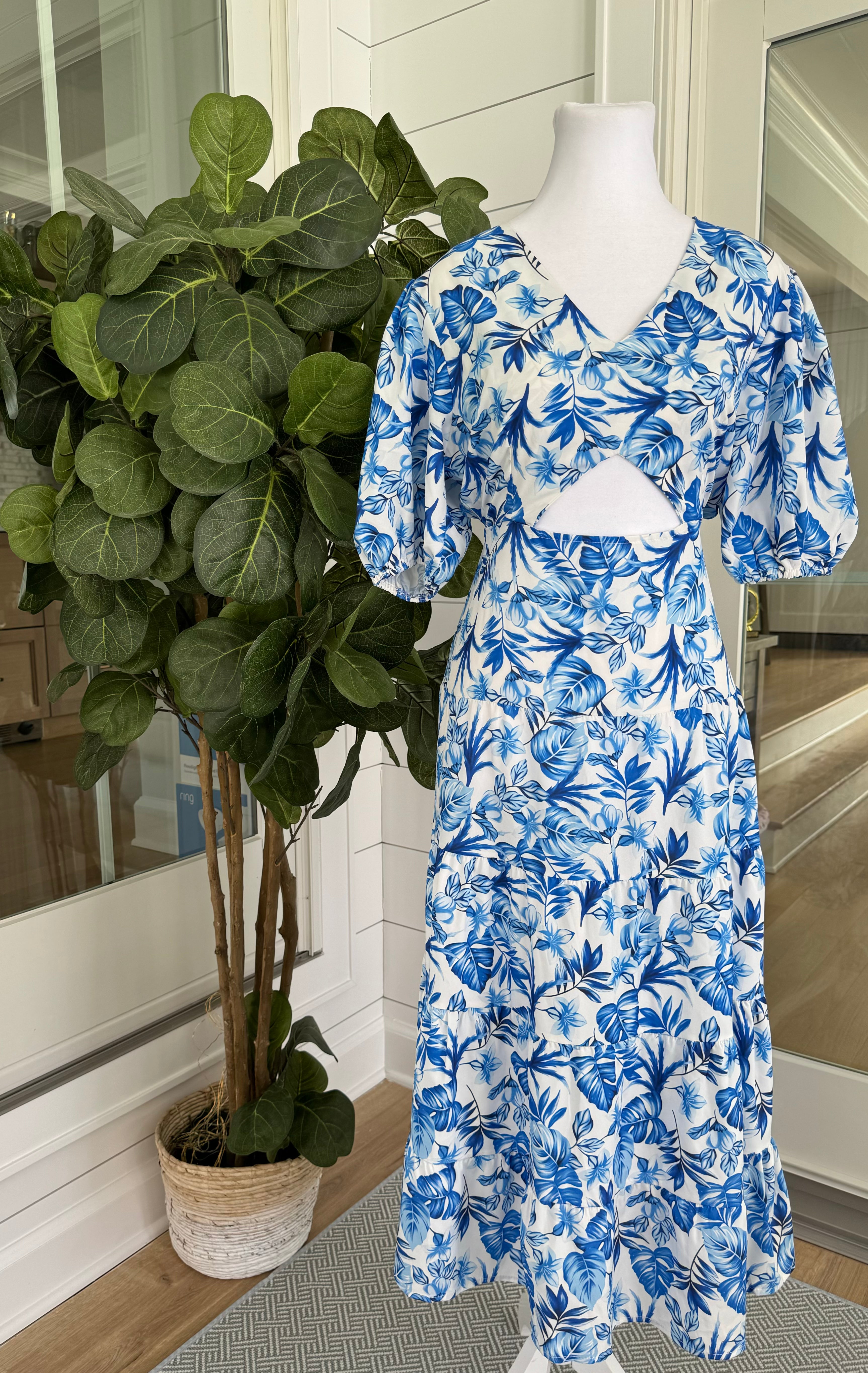 Daphne Lo Cutout Dress NWT, Blue/White Womens Size L