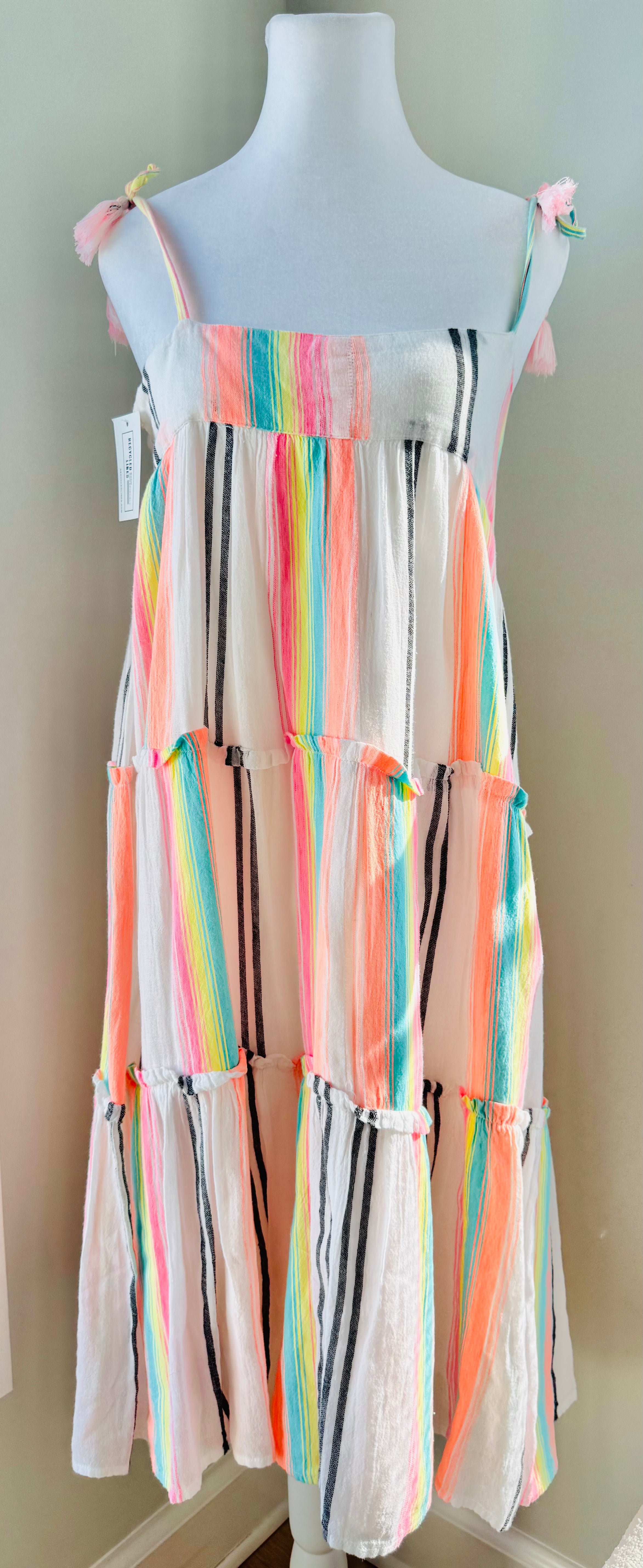 Dra Los Angelos Sundress, Multi Womens Size XS in excellent condition — Recycled Lines, Fairfield CT | Premium Sustainable Consignment