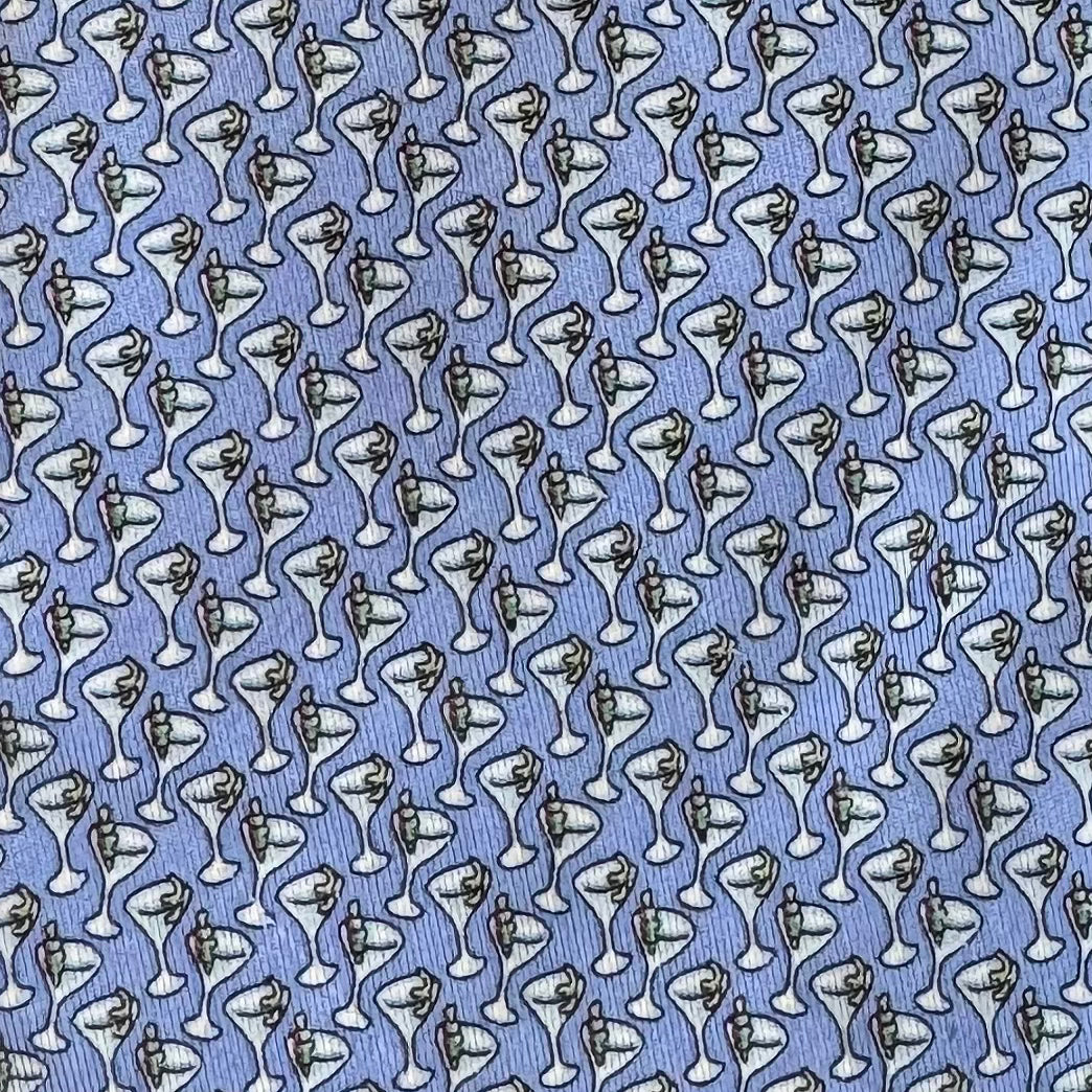 Vineyard Vines Martini Tie, Blue Mens in excellent condition — Recycled Lines, Fairfield CT | Premium Sustainable Consignment