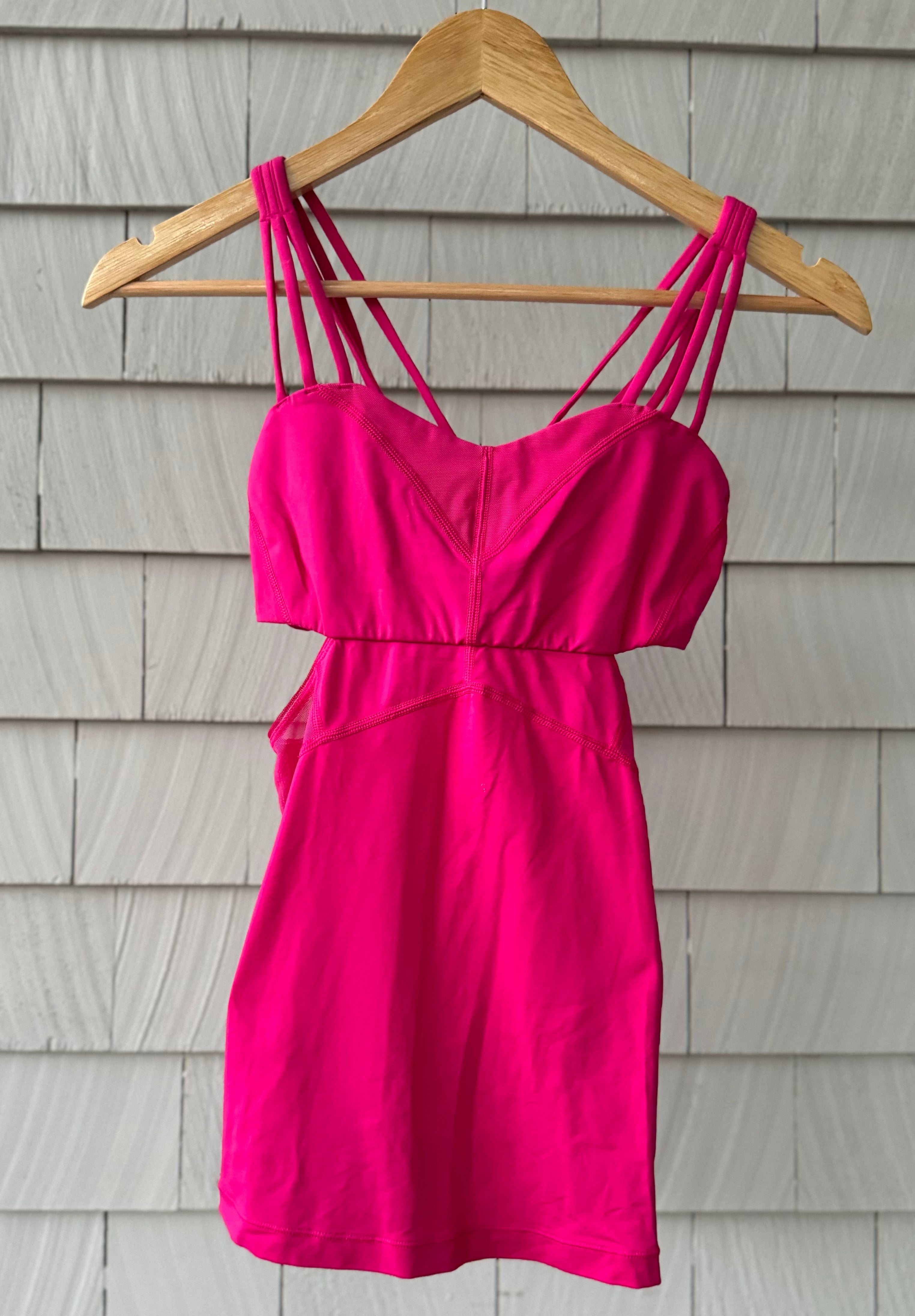 Lululemon Tank Top, Hot Pink Womens Size 6 in excellent condition — Recycled Lines, Fairfield CT | Premium Sustainable Consignment