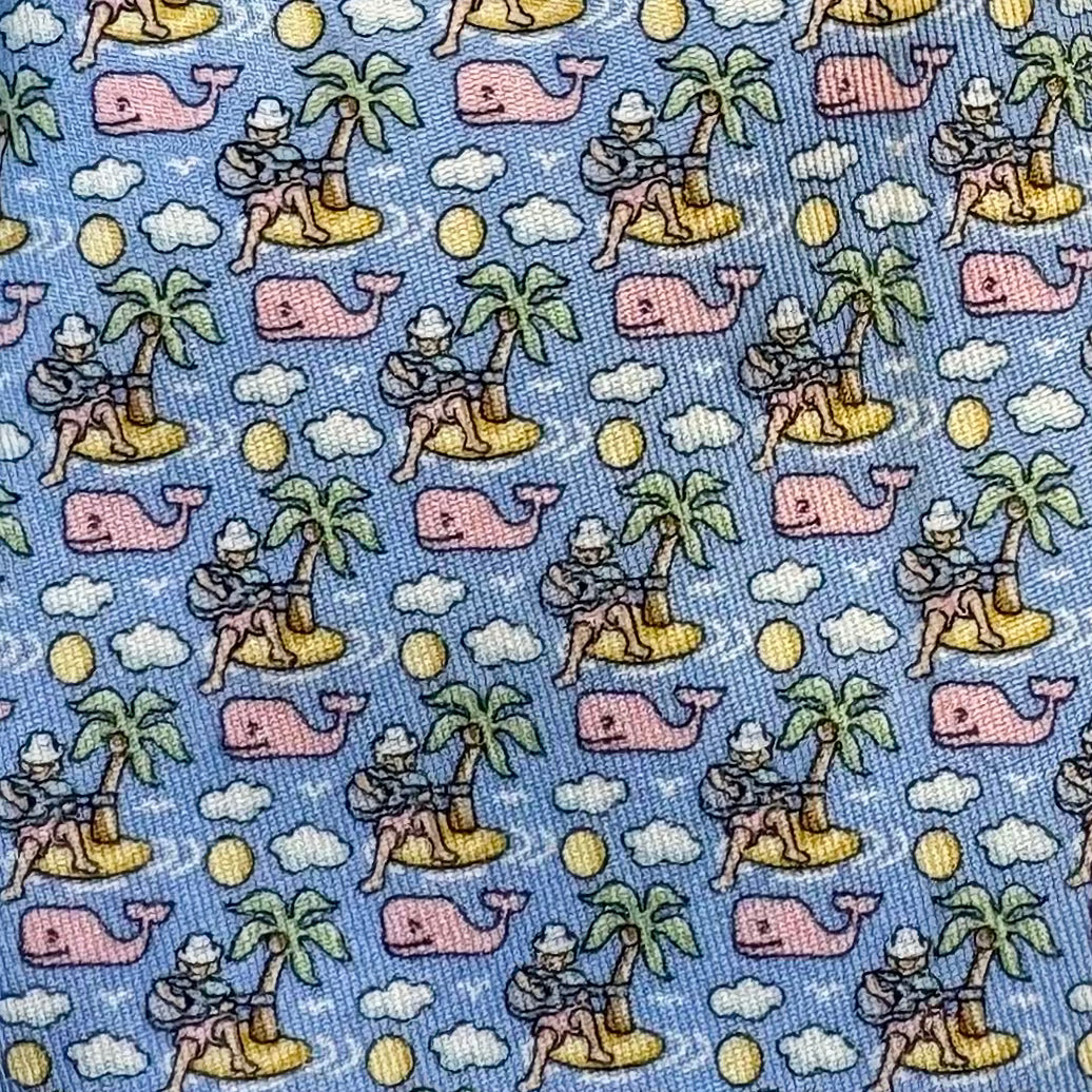 Vineyard Vines Deserted Island Tie, Blue Boys in excellent condition — Recycled Lines, Fairfield CT | Premium Sustainable Consignment