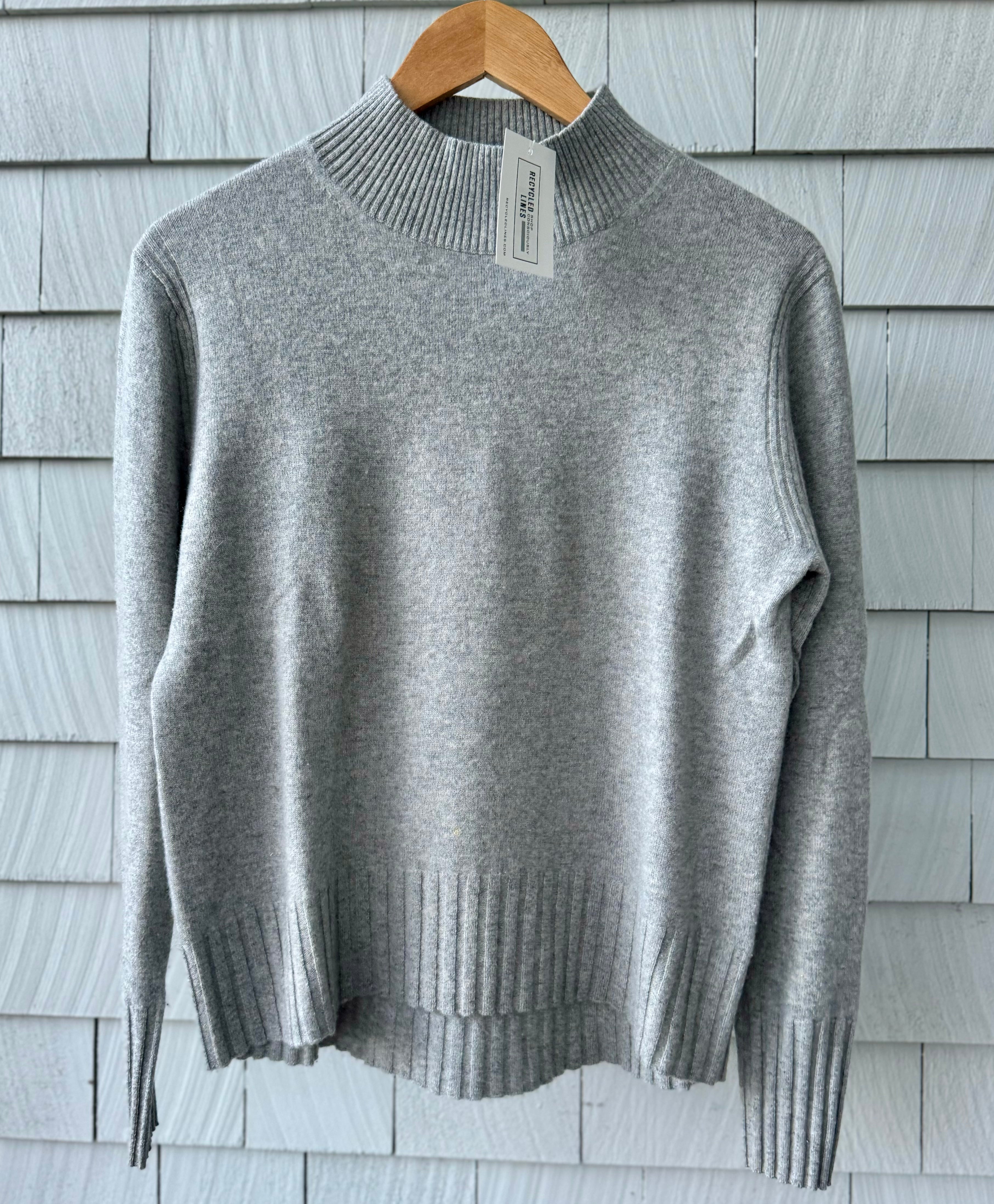 J.Crew Cashmere Sweater, Light Gray Womens Size M in excellent condition — Recycled Lines, Fairfield CT | Premium Sustainable Consignment