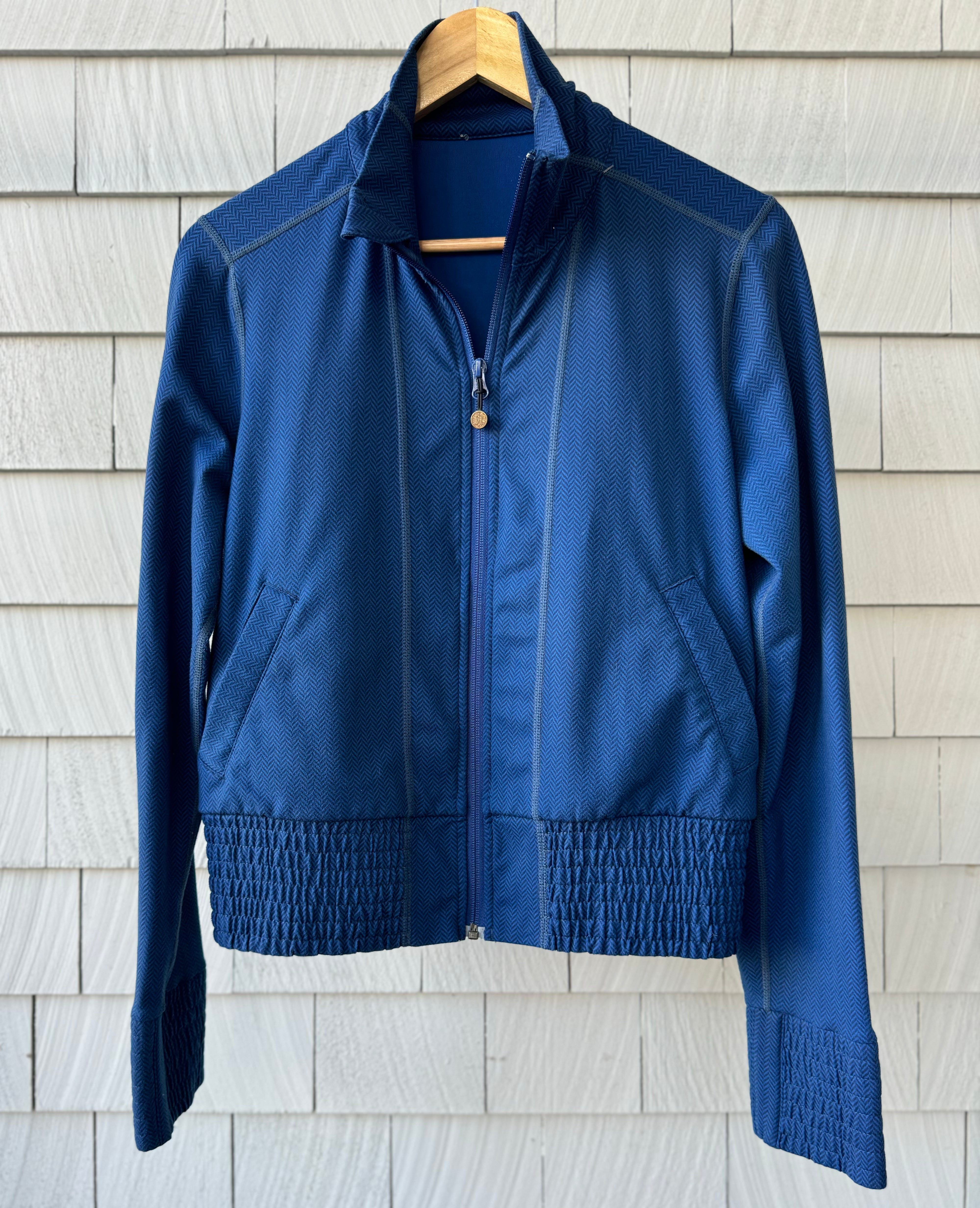 Lululemon Zip Up Sweatshirt, Blue Womens Size 8 in excellent condition — Recycled Lines, Fairfield CT | Premium Sustainable Consignment