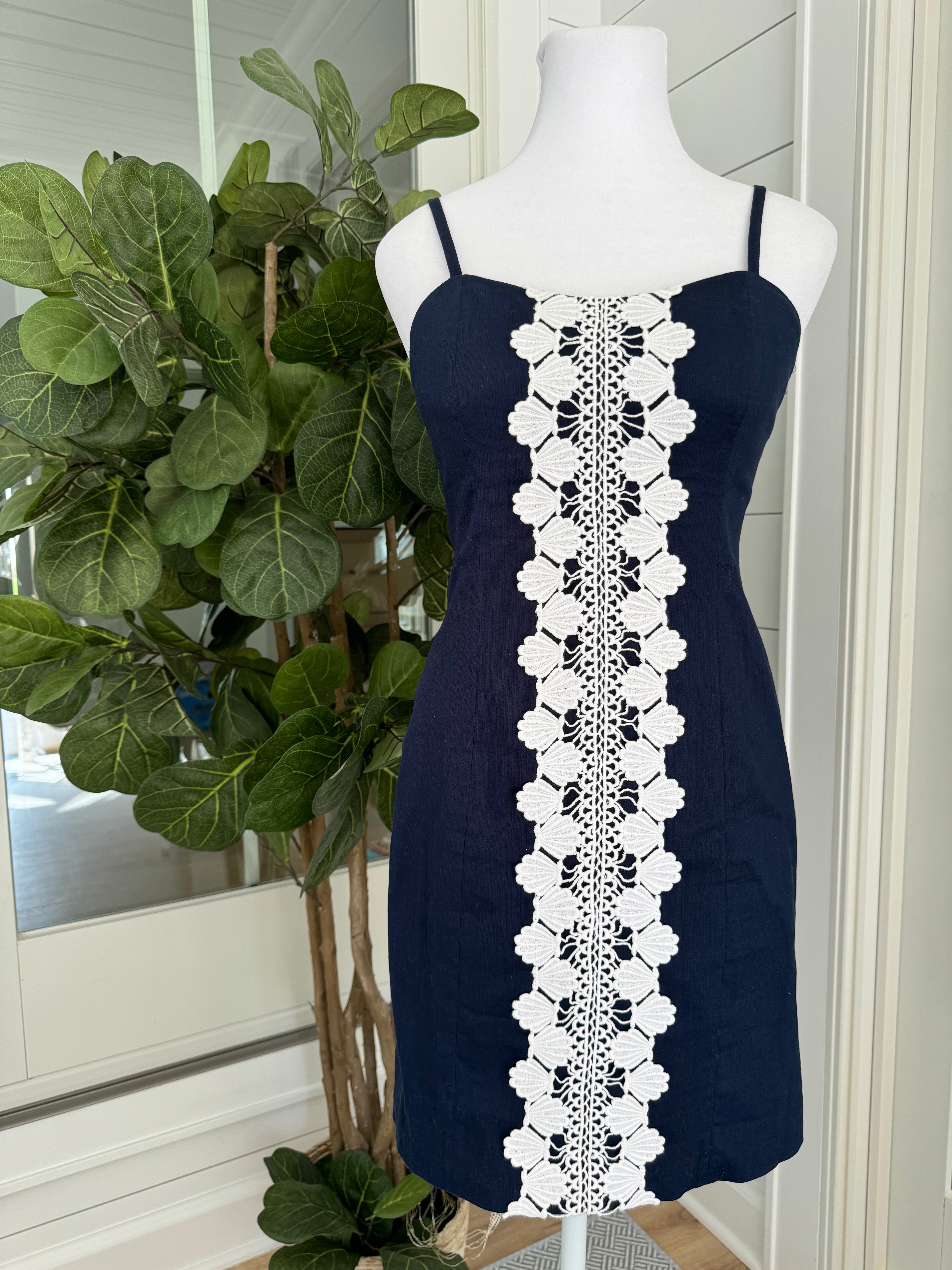Lilly Pulitzer Dress, Navy/White Womens Size 00