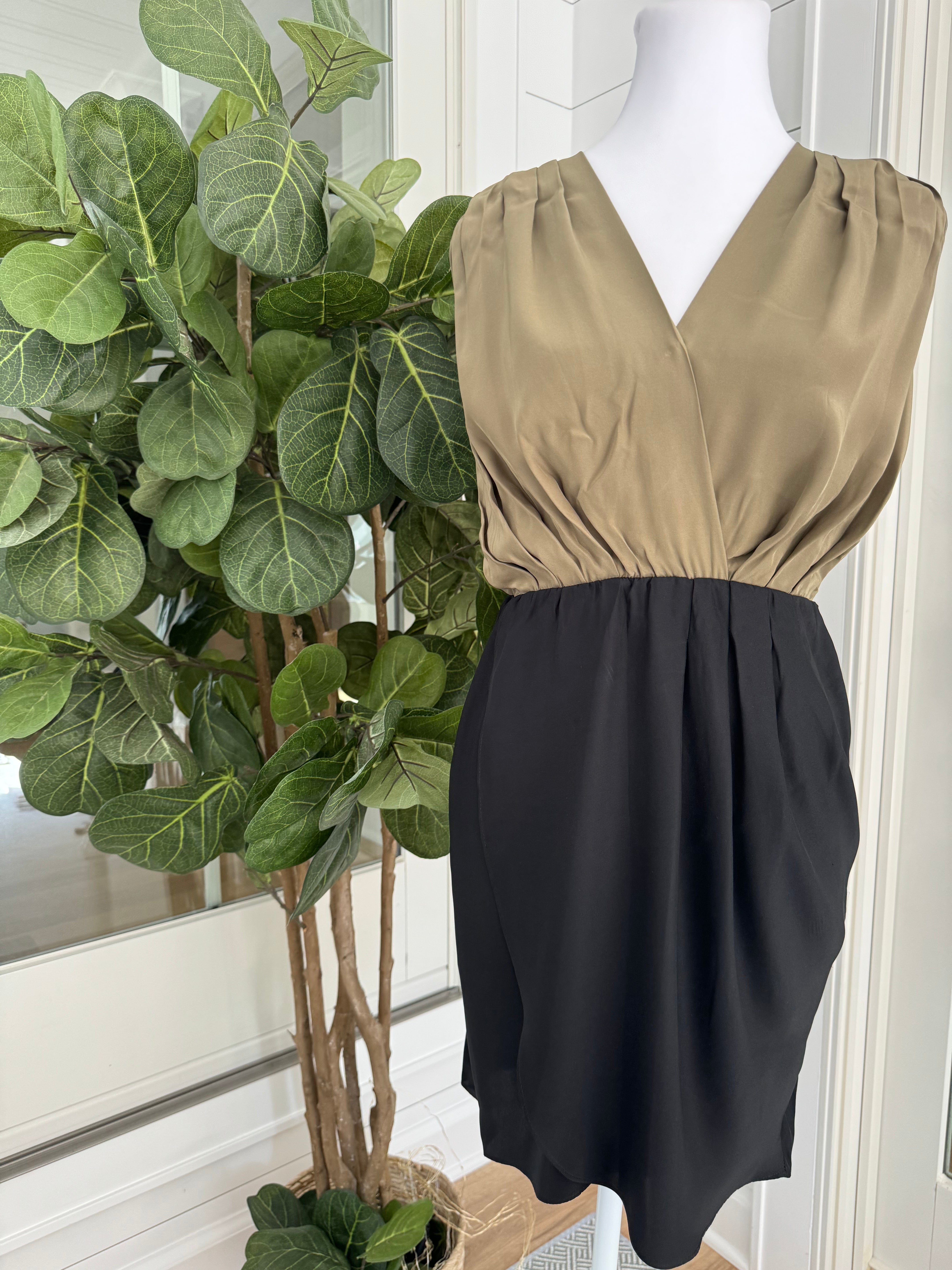 Amanda Prichard Silk Dress, Olive/Black Womens Size P in excellent condition — Recycled Lines, Fairfield CT | Premium Sustainable Consignment