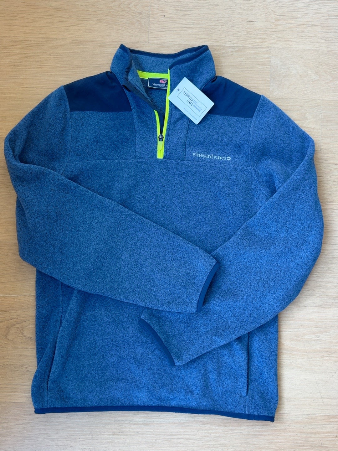 Vineyard Vines blue quarter zip fleece pullover with neon yellow zipper boys XL size 18