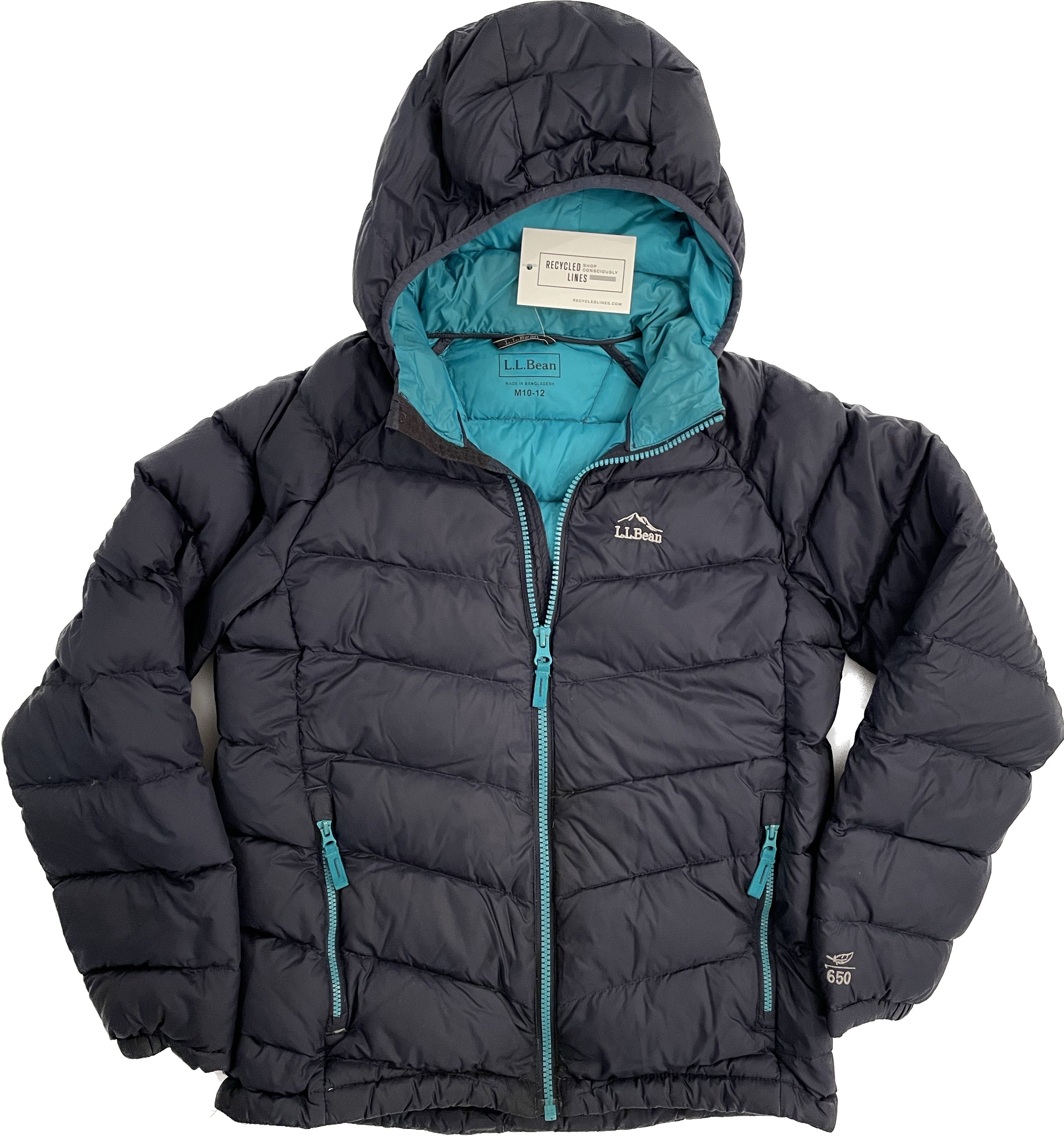LL Bean Puffer Jacket, Navy Girls Size M (10/12) in excellent condition — Recycled Lines, Fairfield CT | Premium Sustainable Consignment