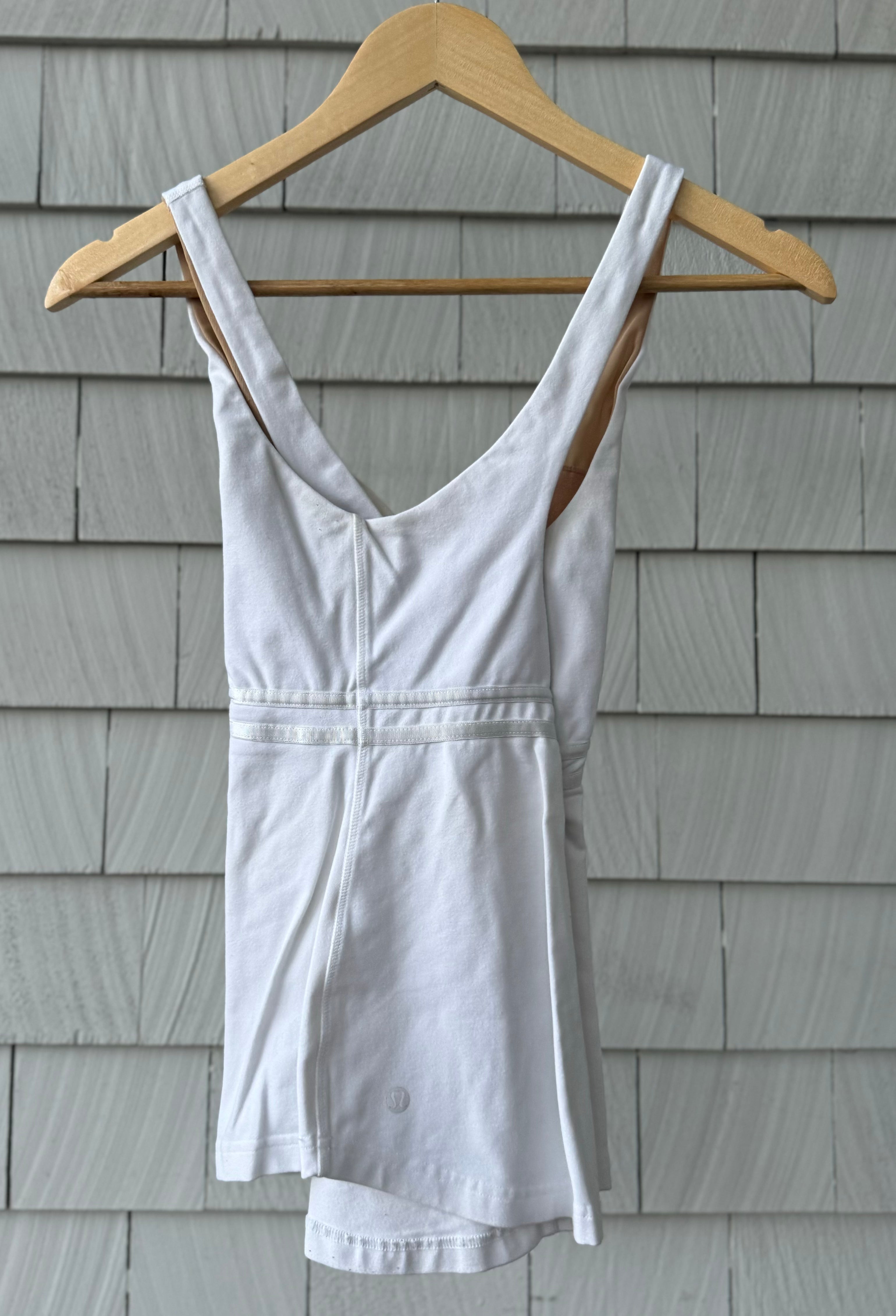 Lululemon Tank Top, White Womens Size 8