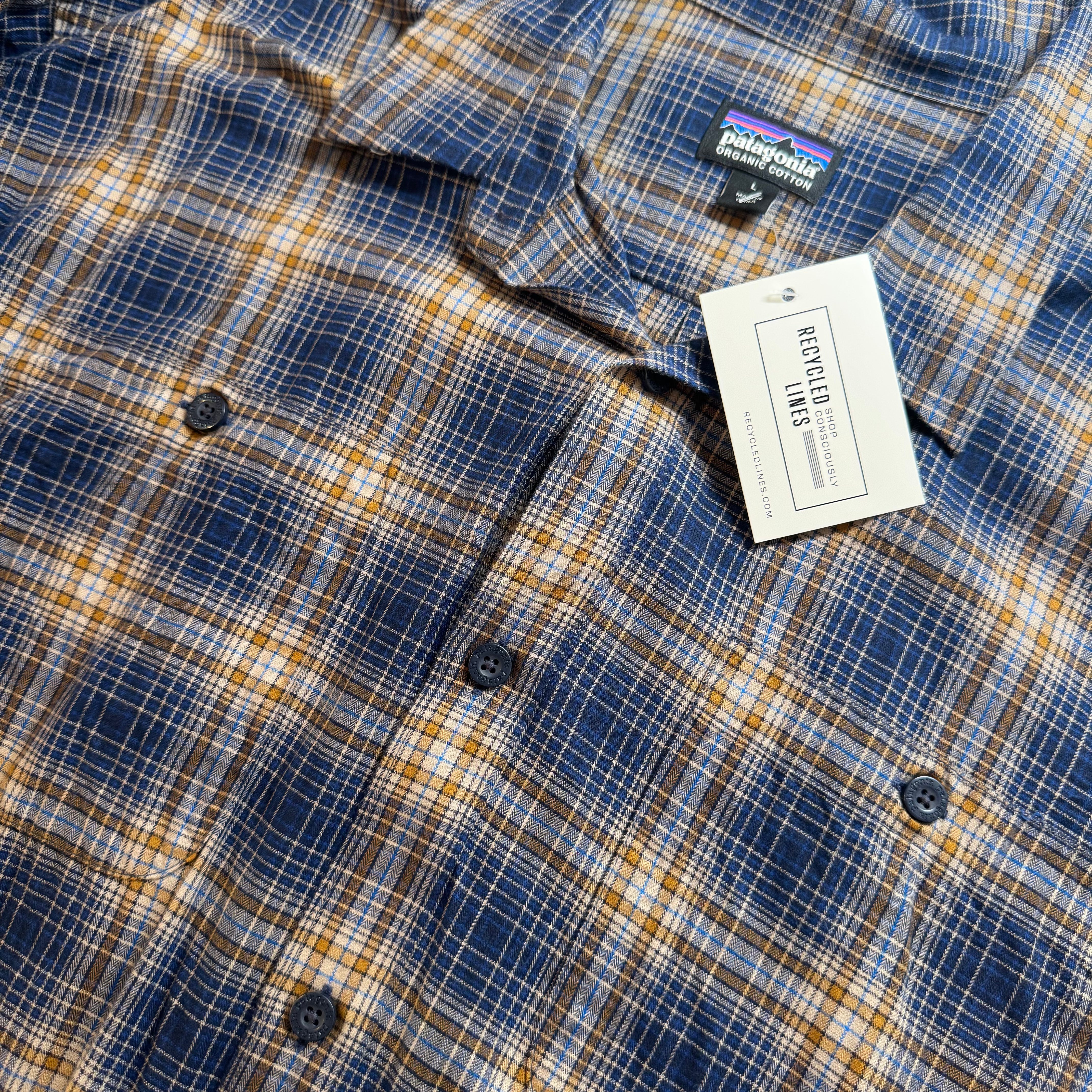 Patagonia Plaid Button Down, Navy/Brown Mens Size L in excellent condition — Recycled Lines, Fairfield CT | Premium Sustainable Consignment