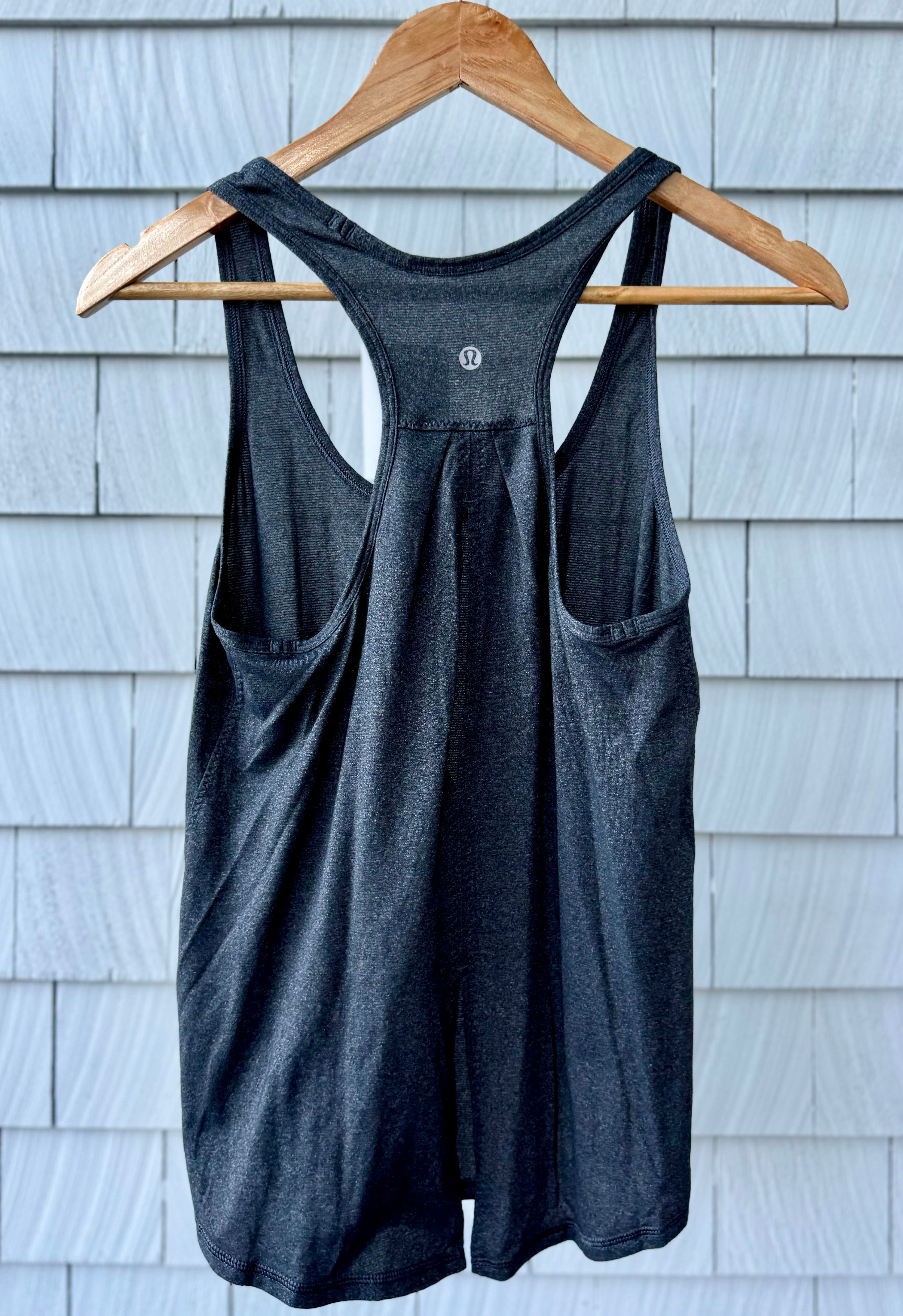 Lululemon Tank Top, Charcoal Womens Size 6?