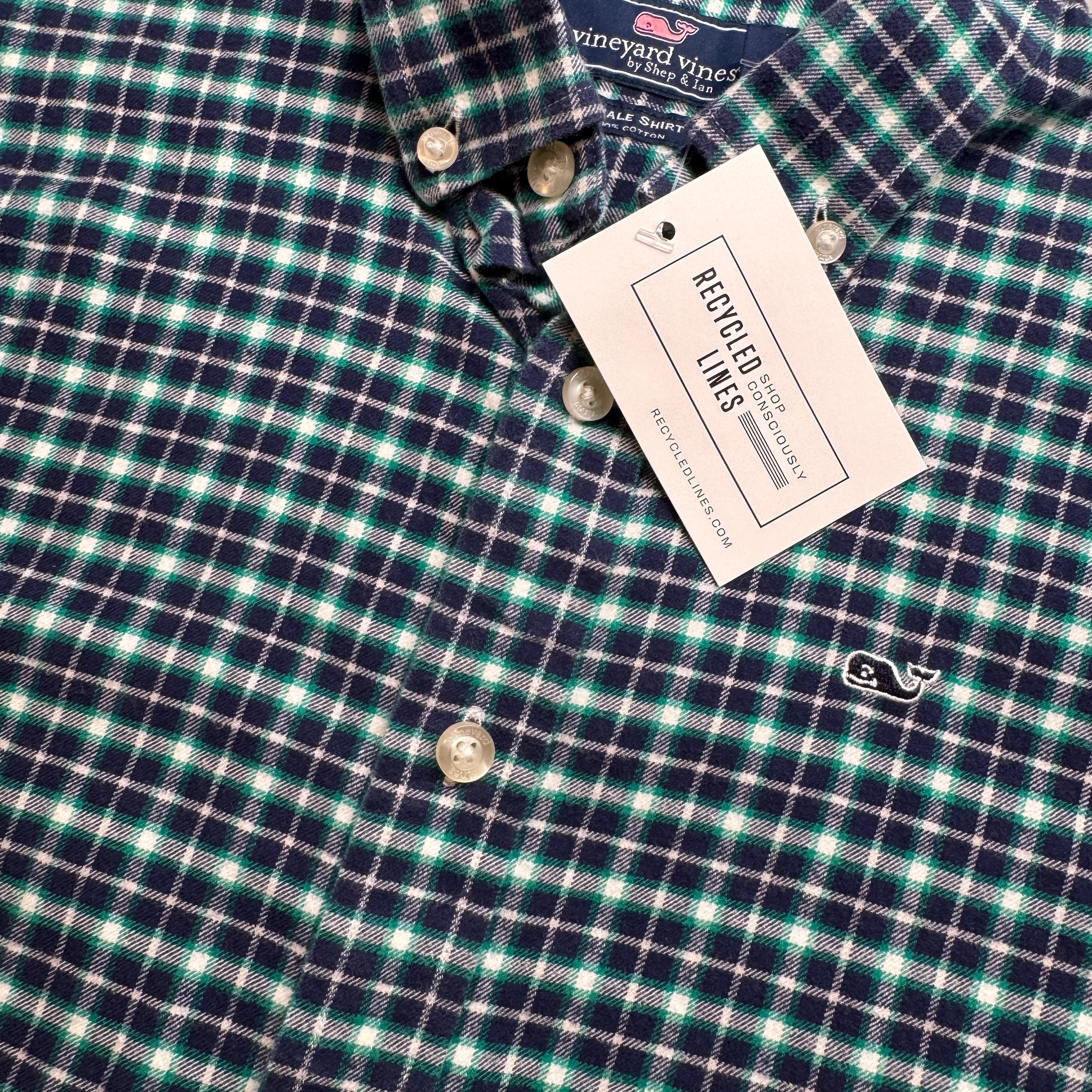 Vineyard Vines Flannel Button Down, Navy/Green Boys Size M (12/14) in excellent condition — Recycled Lines, Fairfield CT | Premium Sustainable Consignment