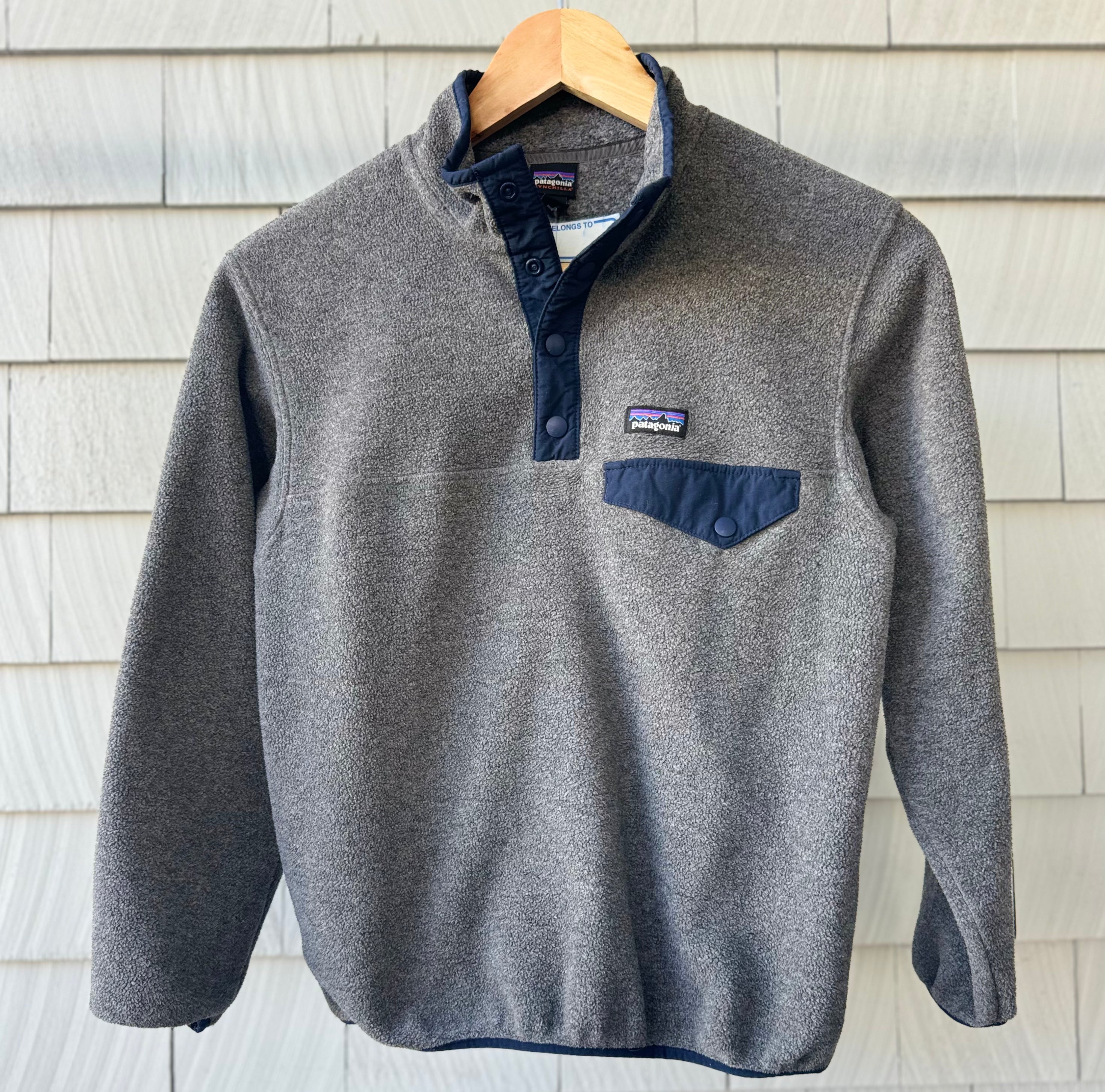 Patagonia 1/4 Button Synchilla Pullover, Gray/Navy Boys Size M (10)