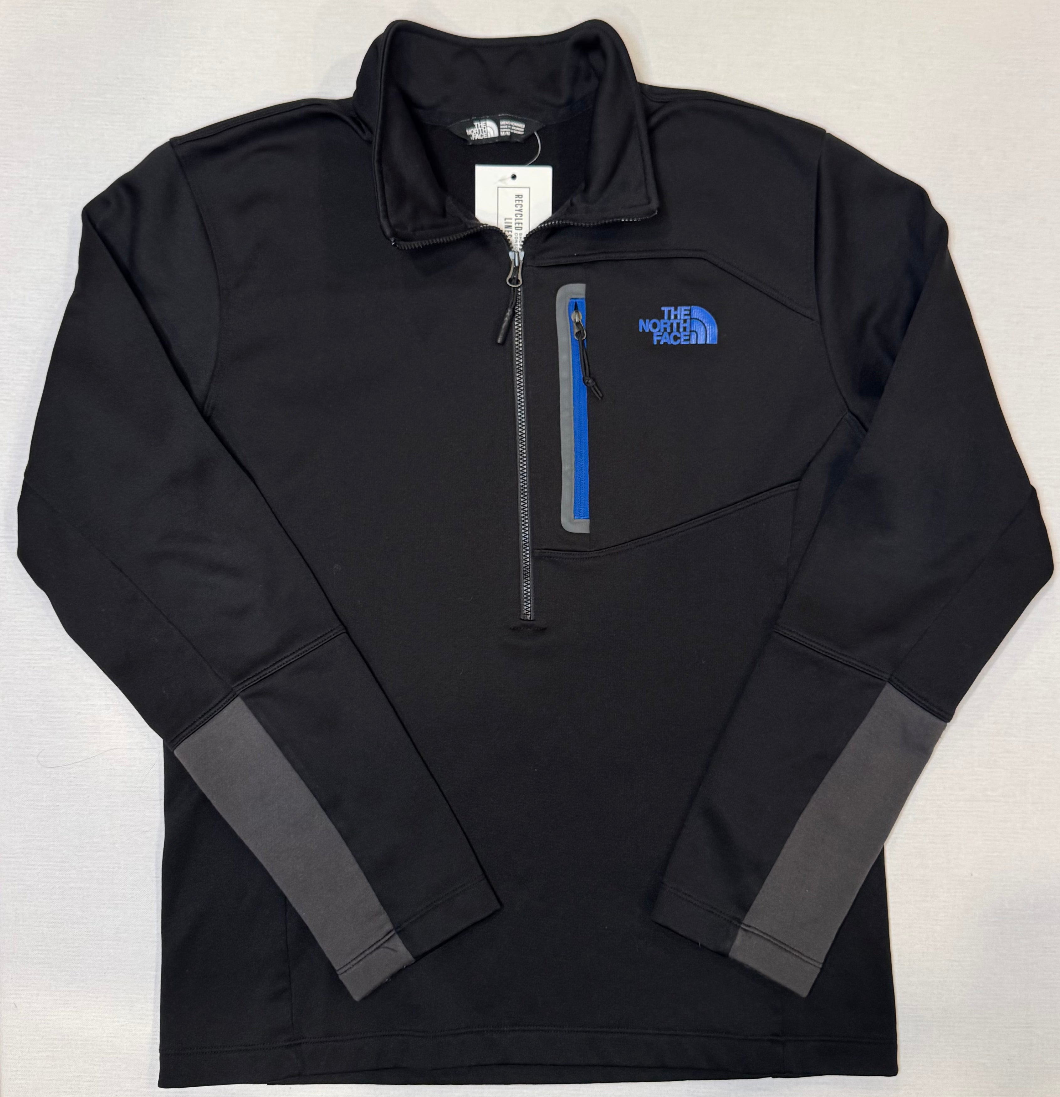 The North Face 1/4 Zip Pullover, Black Mens Size M