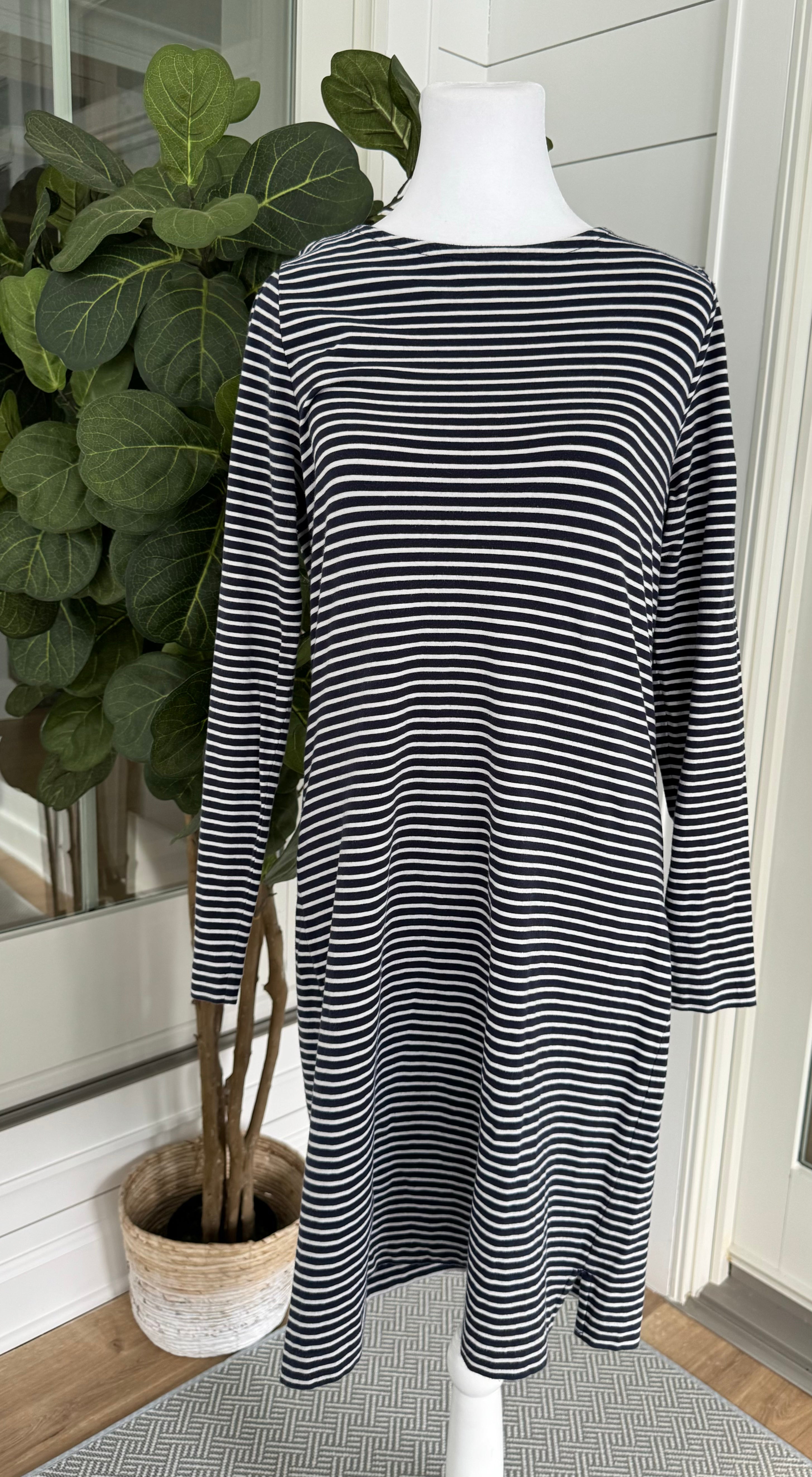 Vineyard Vines Long Sleeve Dress, Blue Stripe Womens Size S