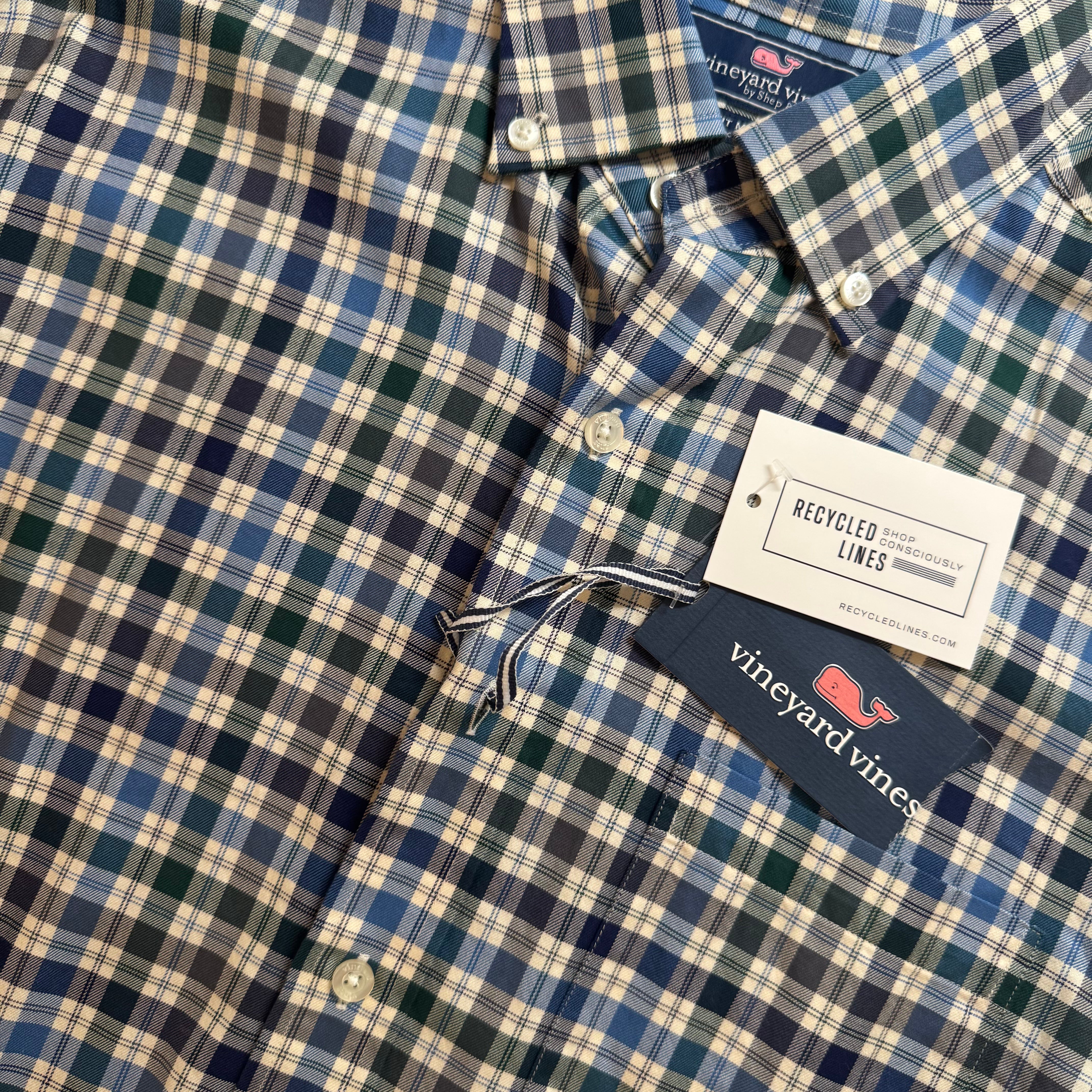Vineyard Vines NWT Button Down, Blue/Green/Cream Plaid Mens Size M in new with tags — Recycled Lines, Fairfield CT | Premium Sustainable Consignment