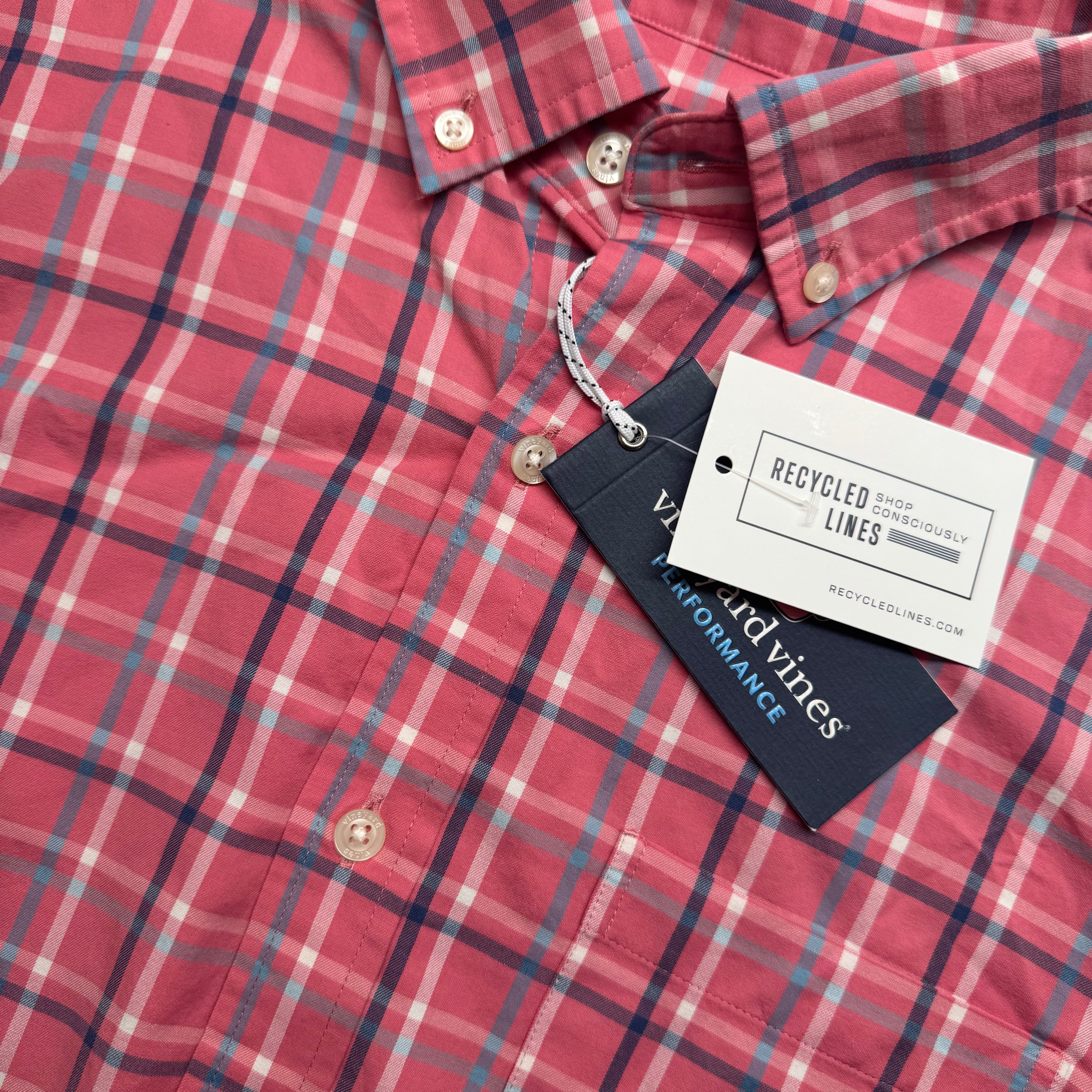 Vineyard Vines NWT Performance Button Down, Salmon/Blue Mens Size S in new with tags — Recycled Lines, Fairfield CT | Premium Sustainable Consignment