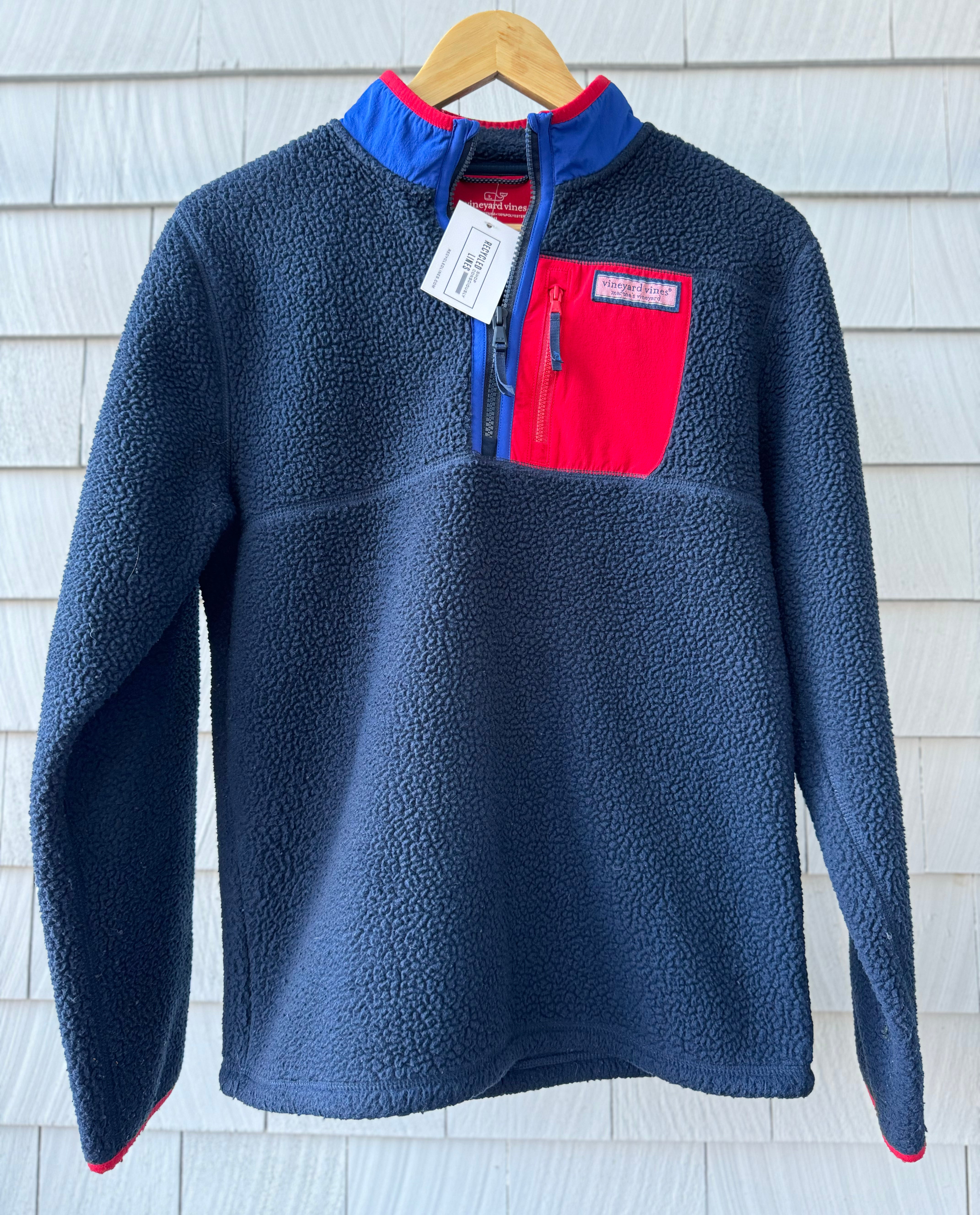 Vineyard Vines 1/4 Zip Pullover, Navy/Red Trim Boys Size XL