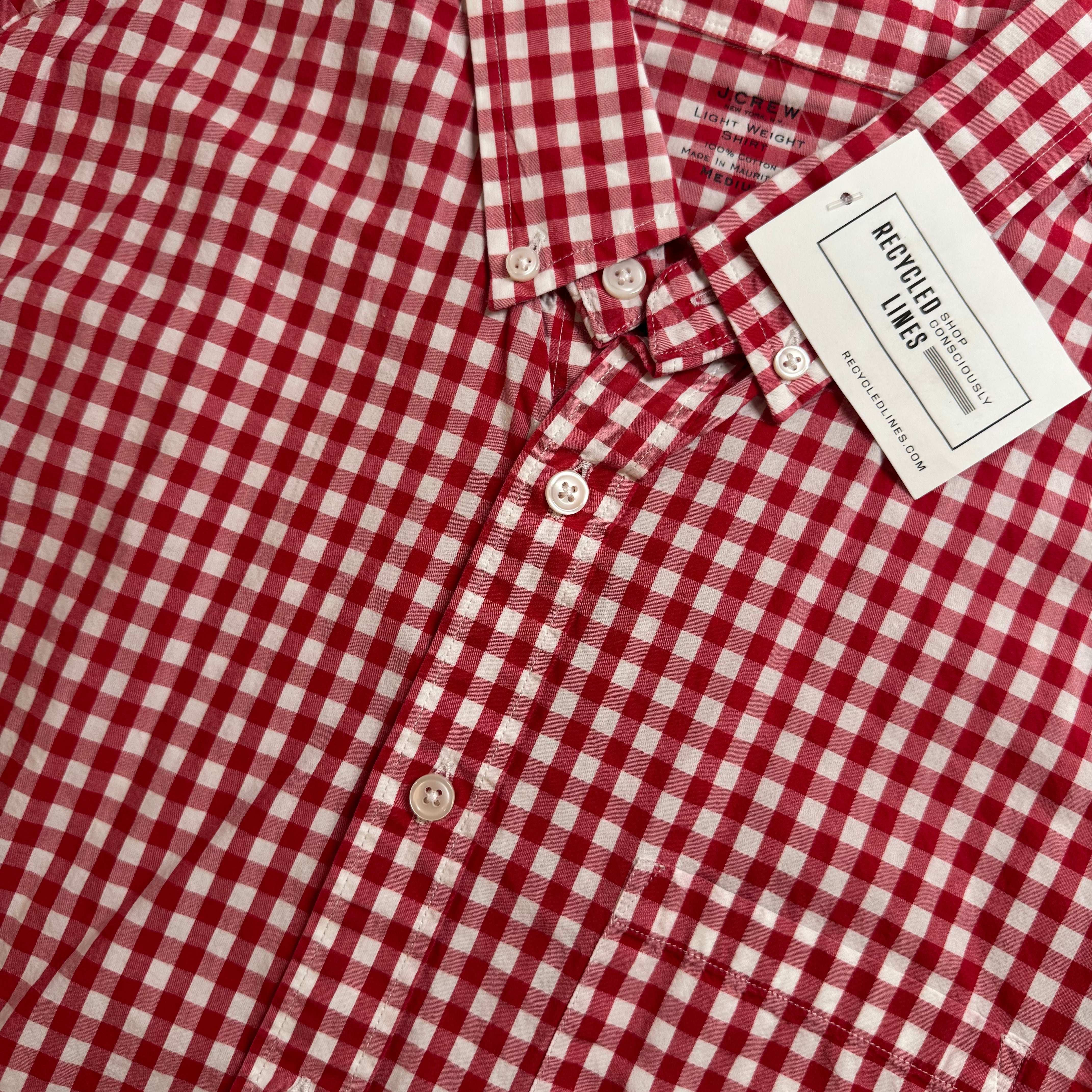 J.Crew Button Down, Red Mens Size M in excellent condition — Recycled Lines, Fairfield CT | Premium Sustainable Consignment