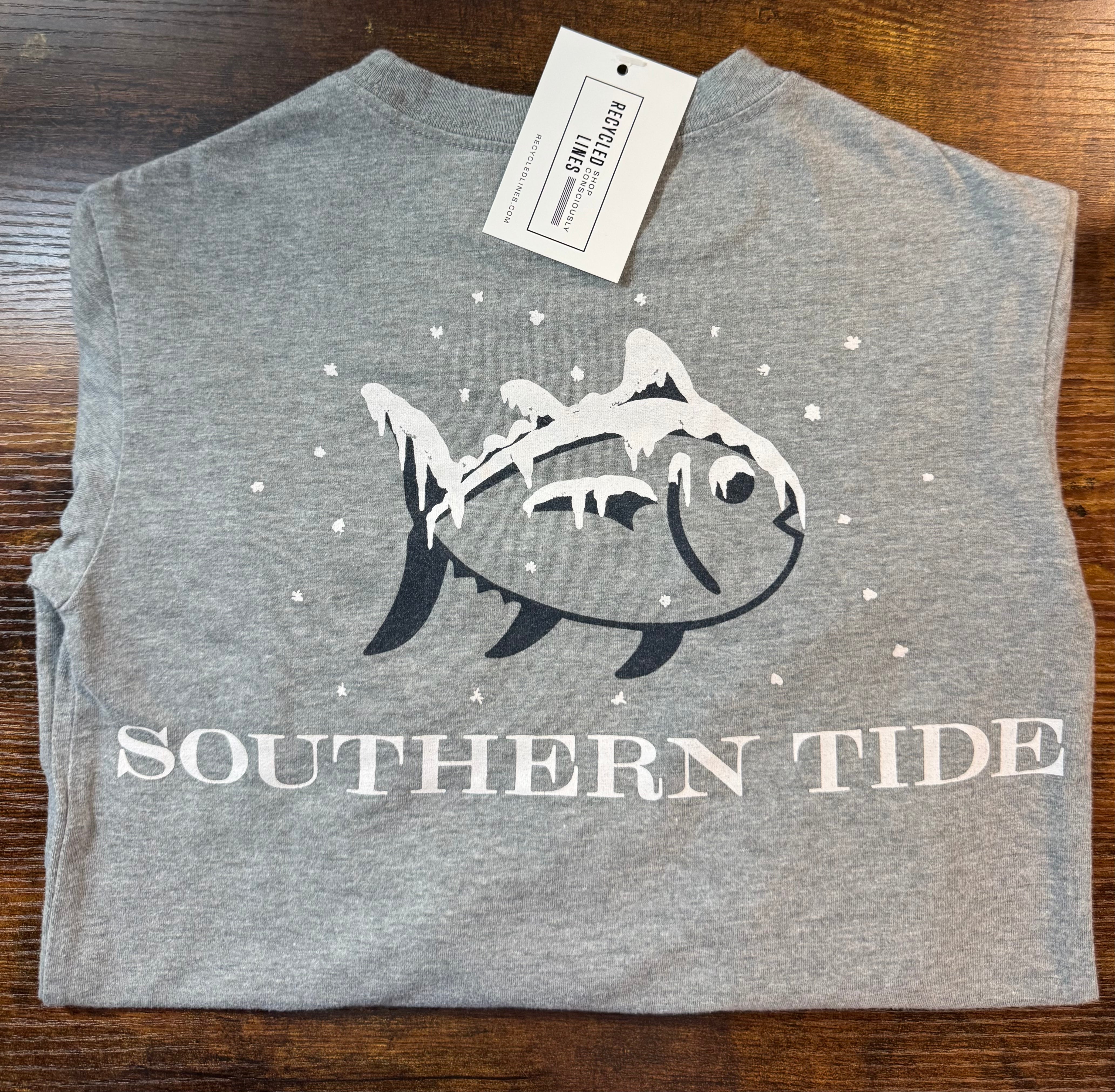 Southern Tide Snowy Fish Tee, Gray Boys Size XS (4/5)