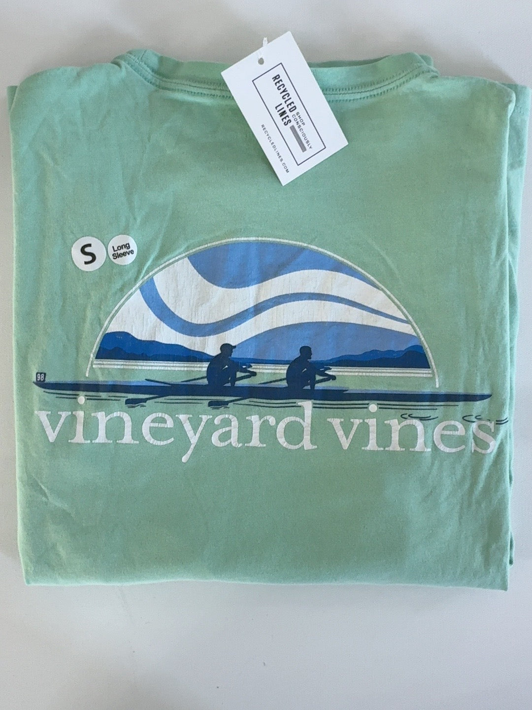 Vineyard Vines light green long sleeve rowing graphic tee, men's size small