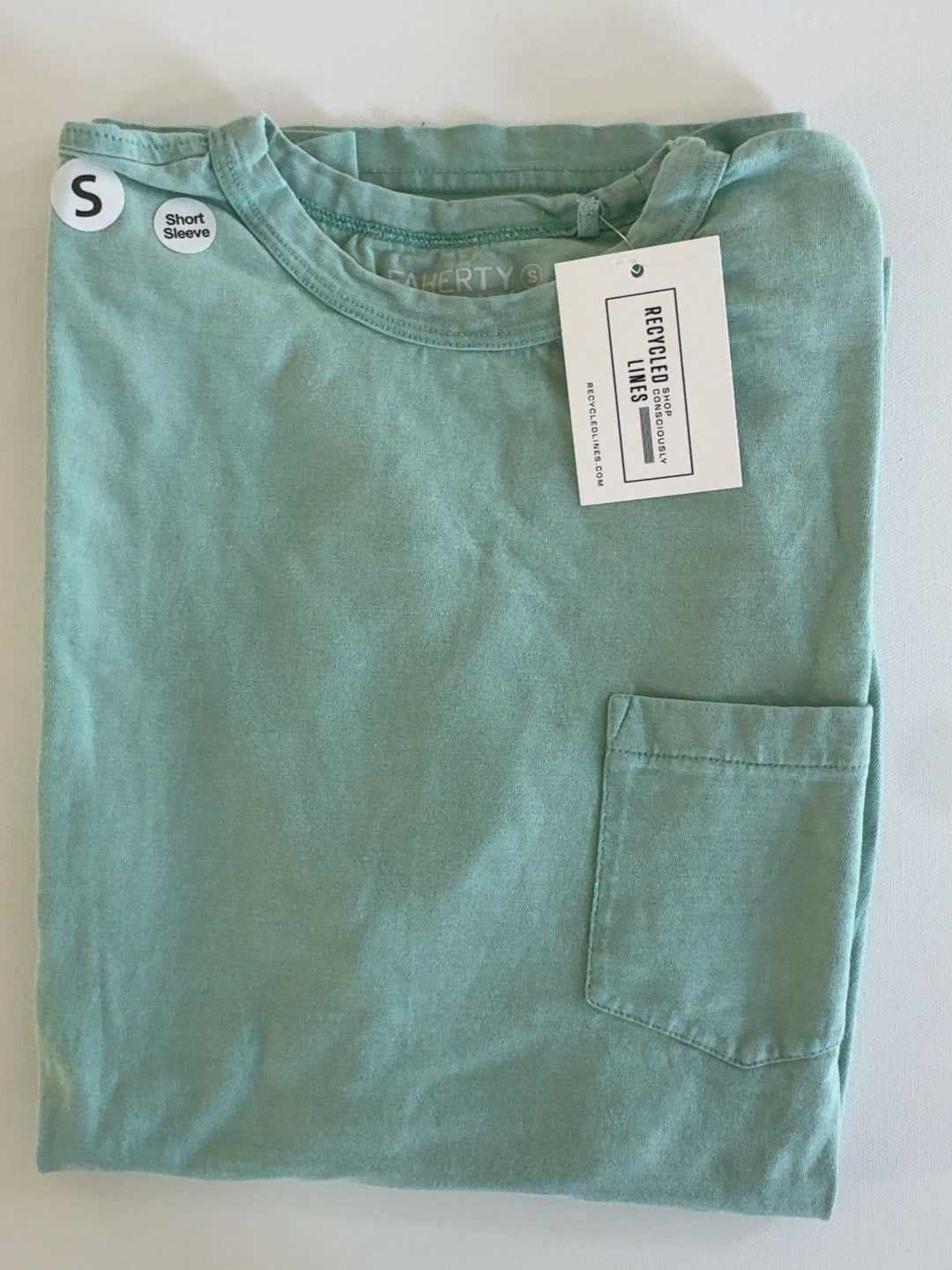 Faherty Sunwashed light green pocket short sleeve tee, men's small