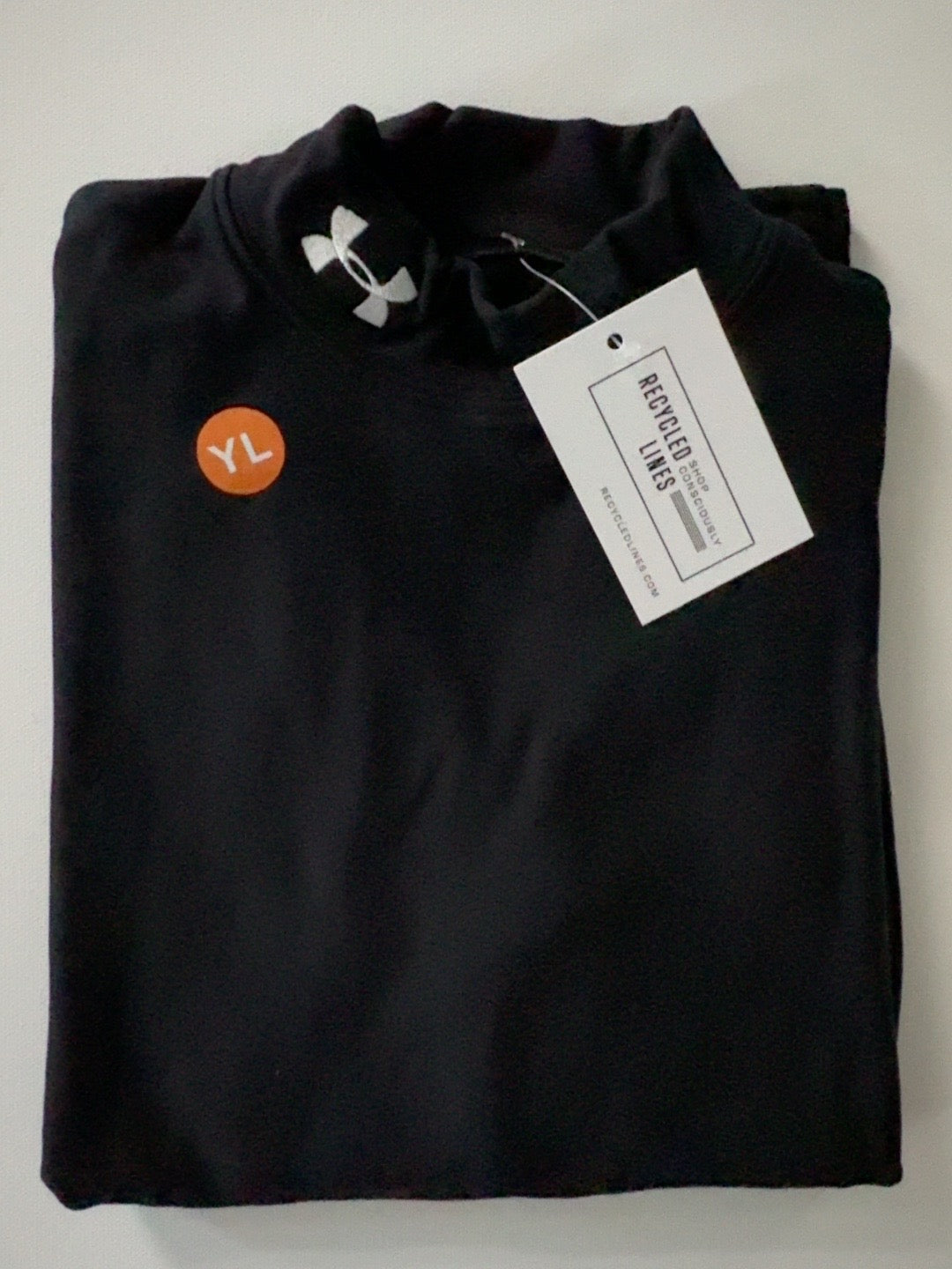 Under Armour black boys size L underlayer shirt with white collar logo