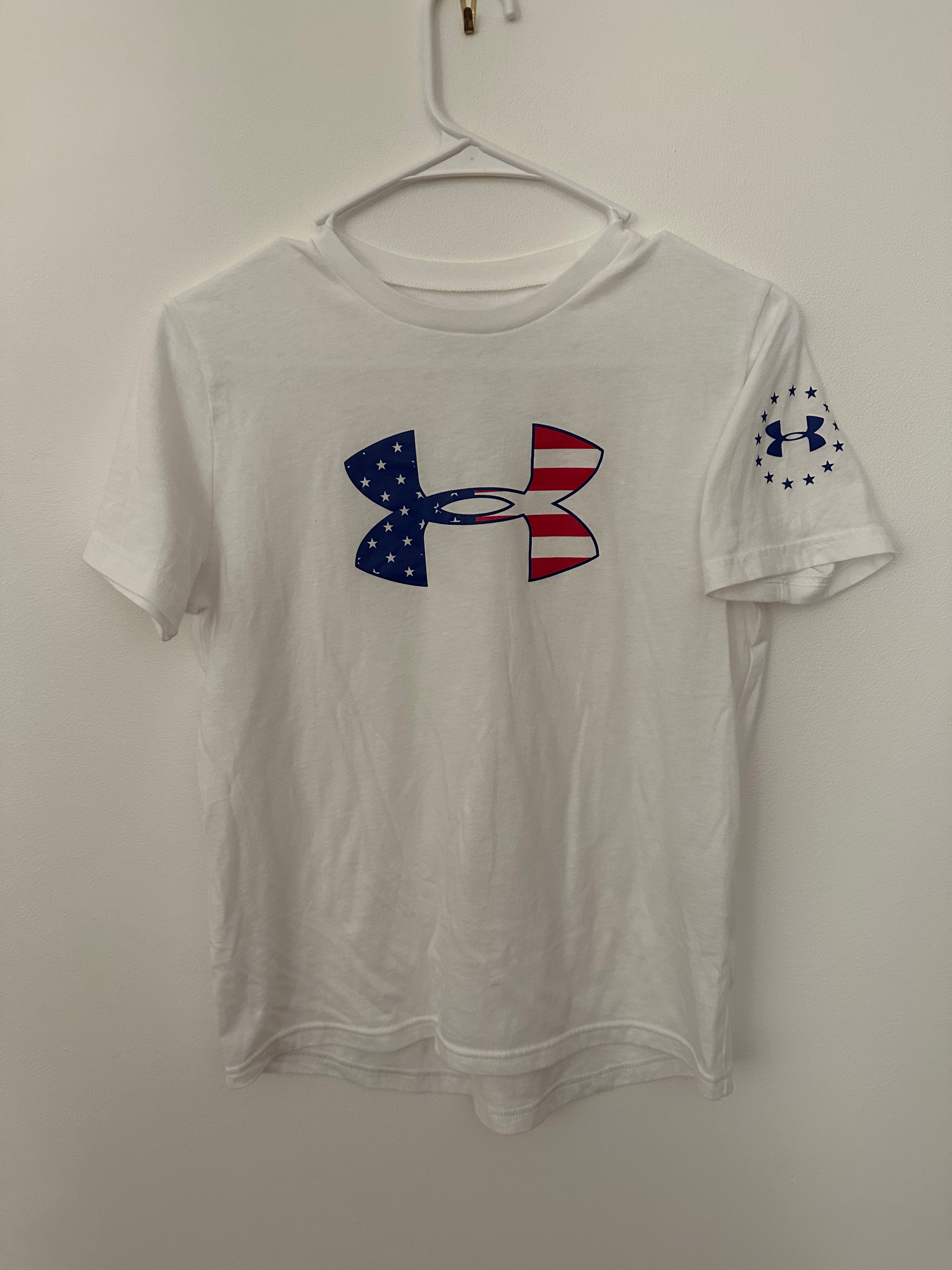 Under Armour USA Shirt, White Boys Size L