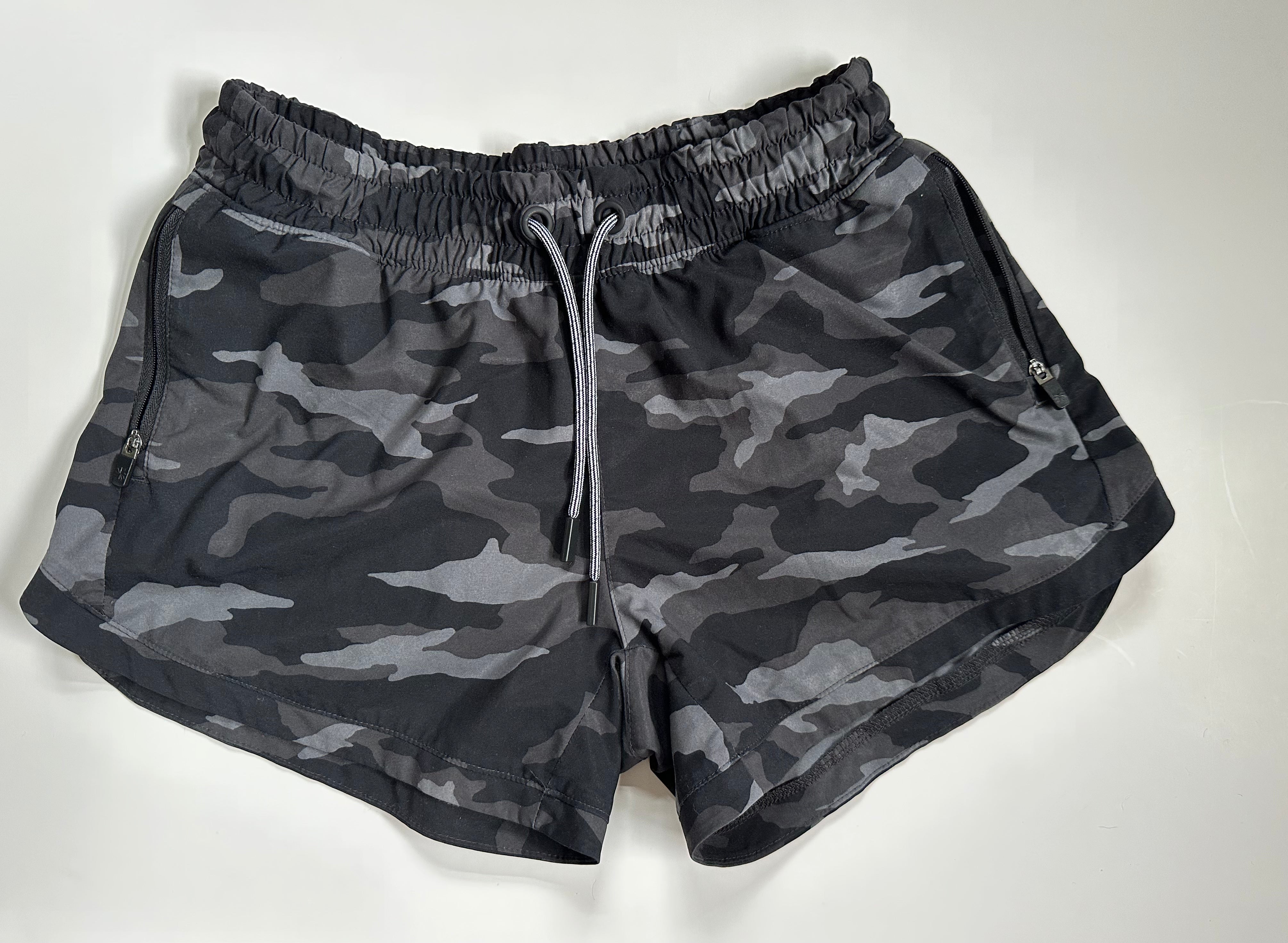 Athleta 2025 cargo shorts